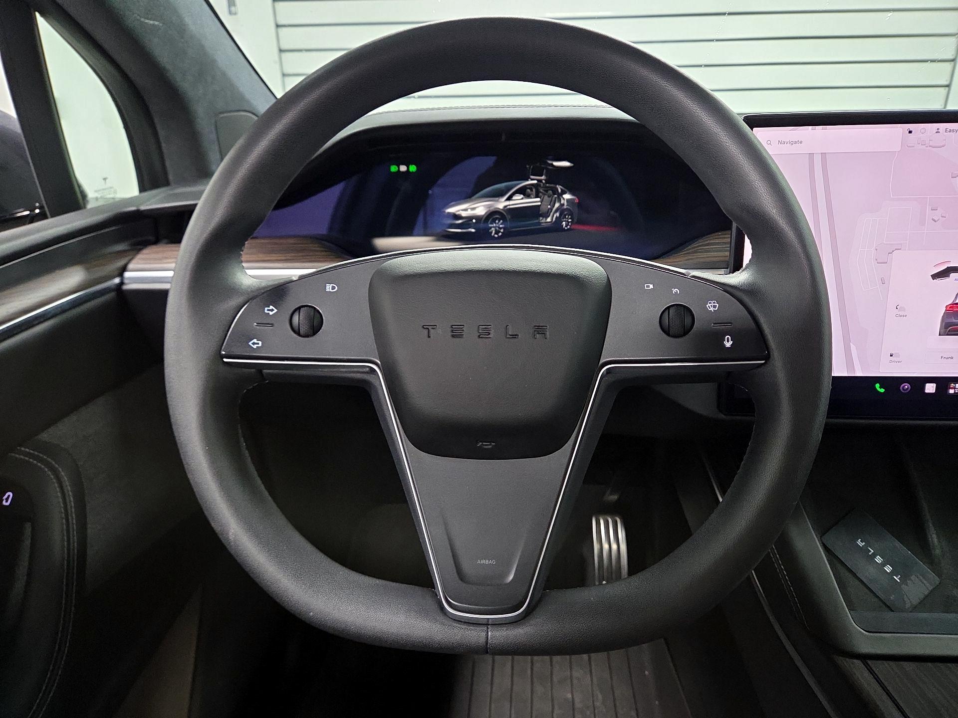 Thumbnail: 2024 Tesla Model X - 10