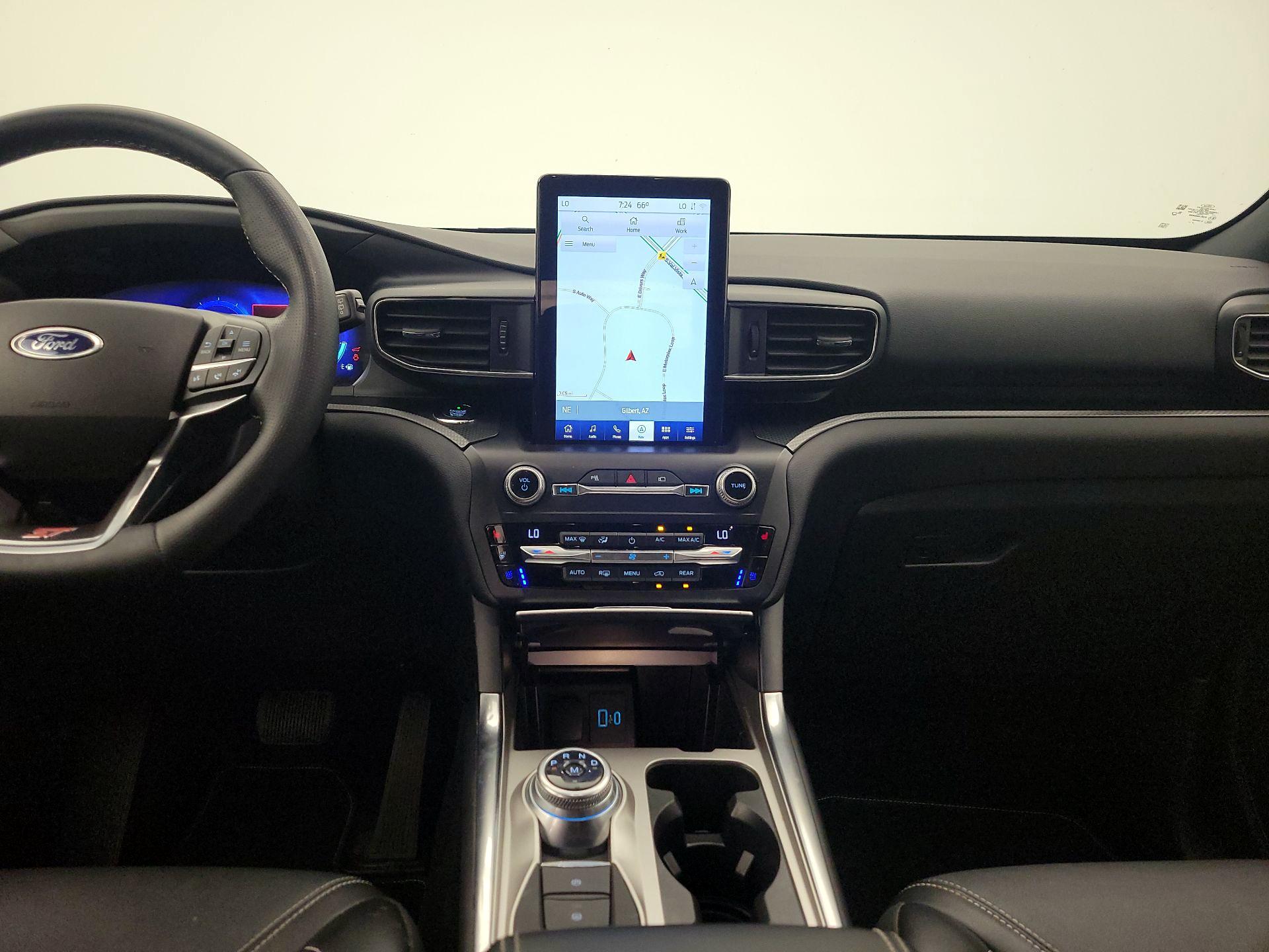 Thumbnail: 2020 Ford Explorer - 9