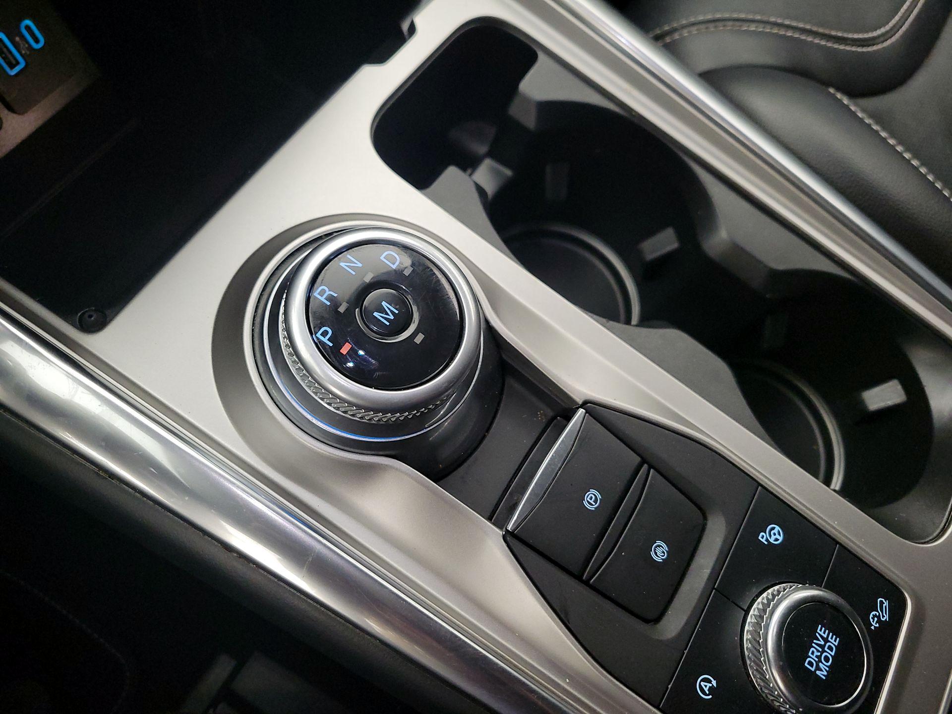 Thumbnail: 2020 Ford Explorer - 18