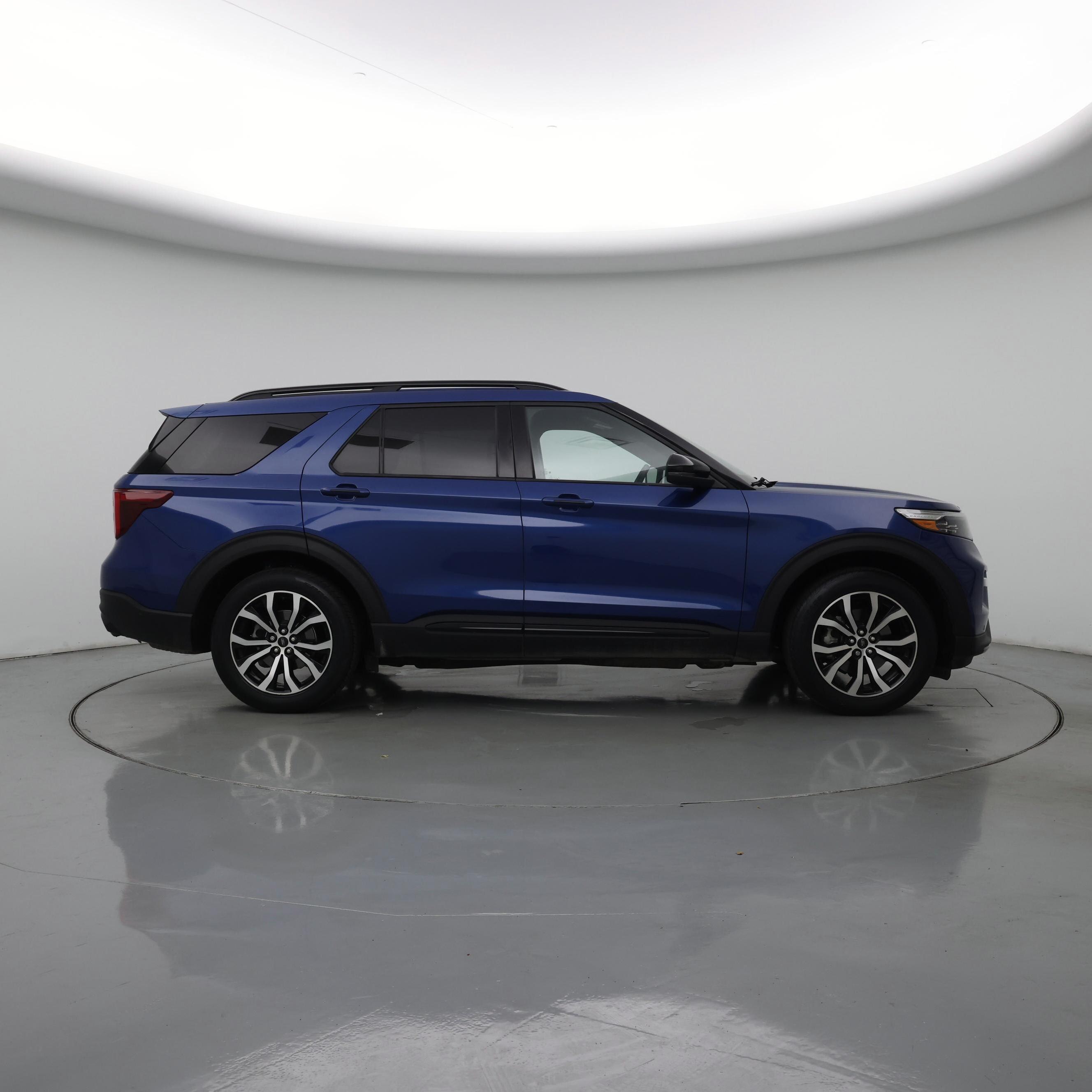 Thumbnail: 2020 Ford Explorer - 7