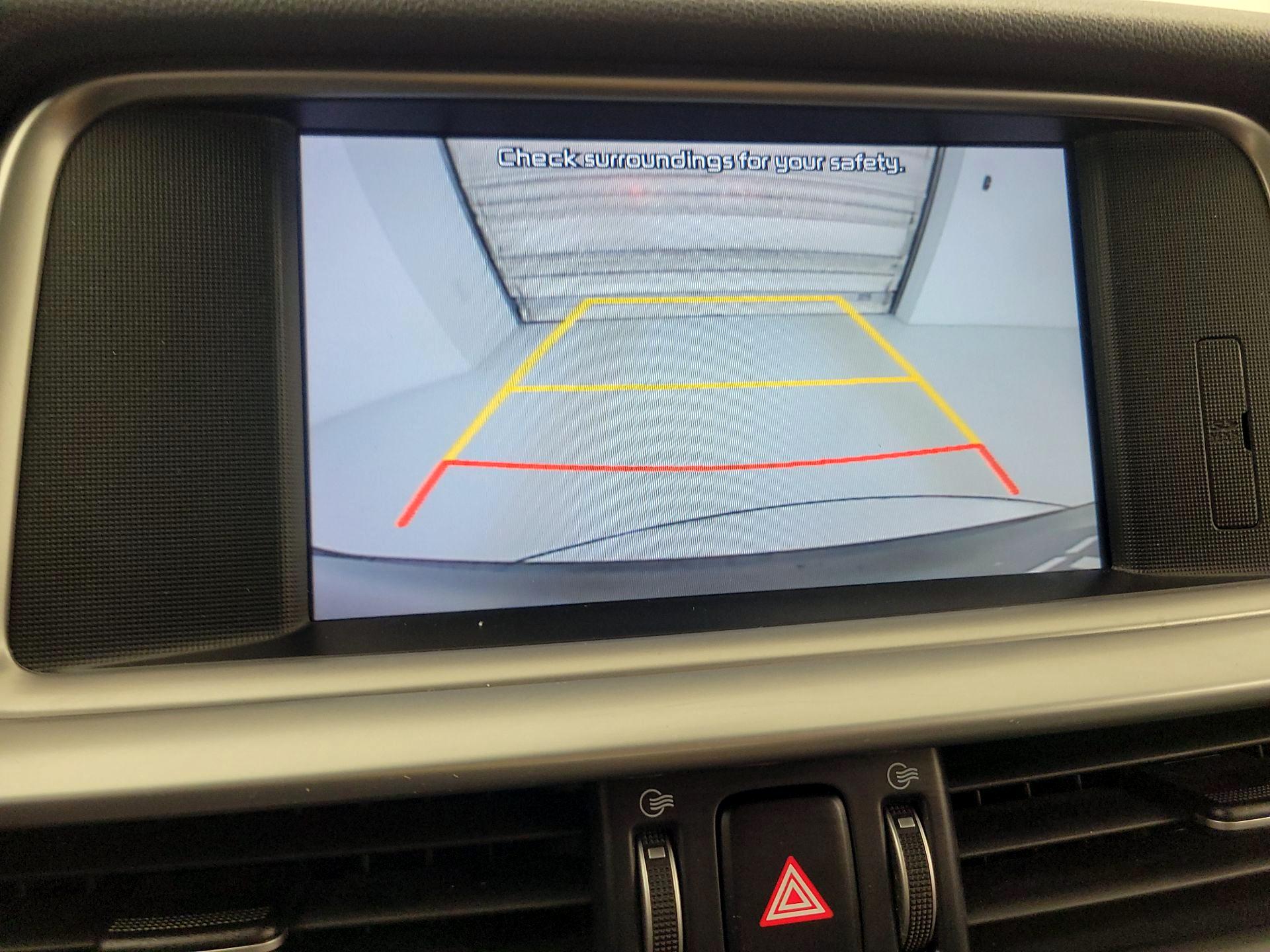 Thumbnail: 2019 Kia Optima - 15