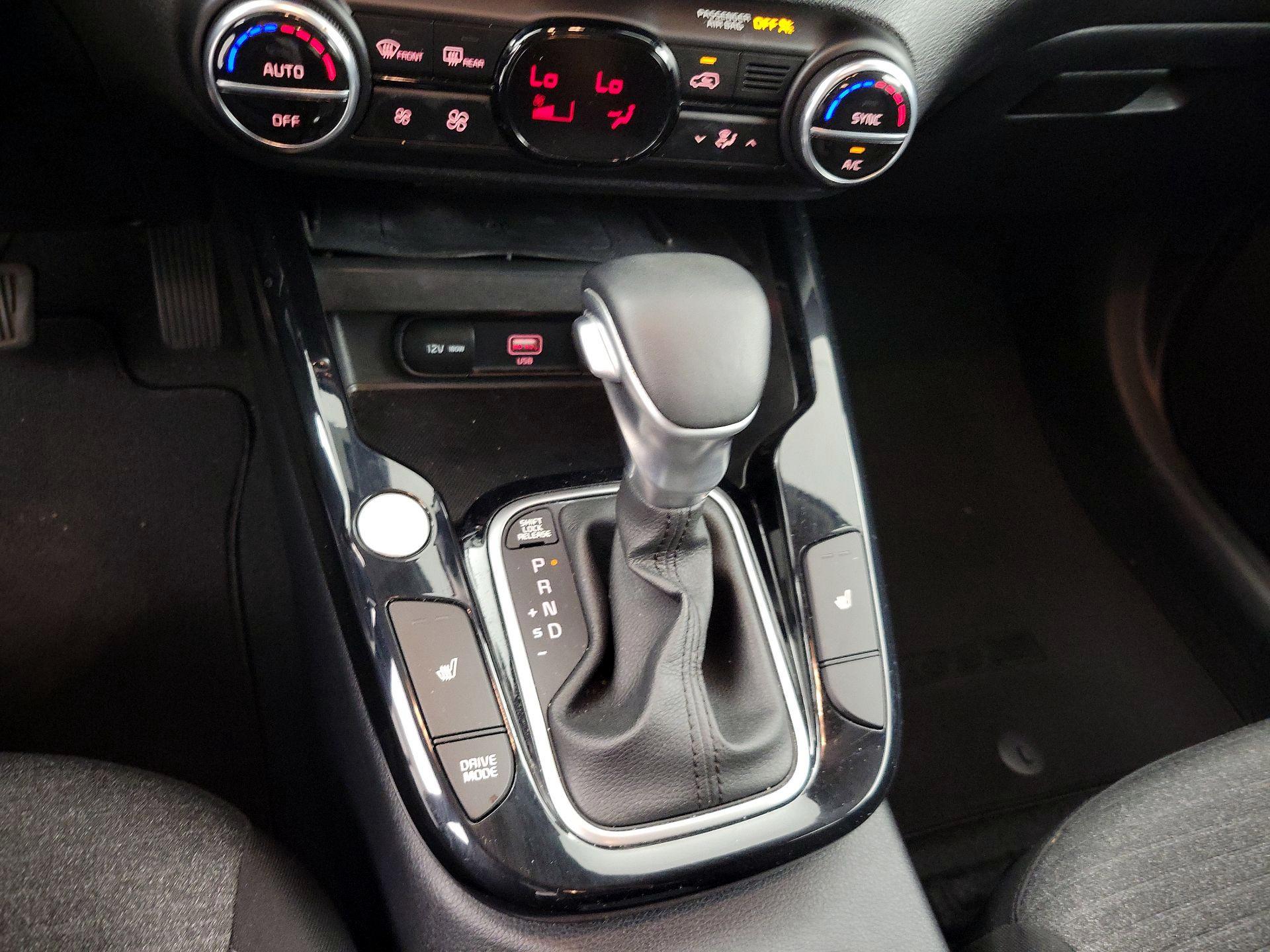 Thumbnail: 2020 Kia Soul - 18