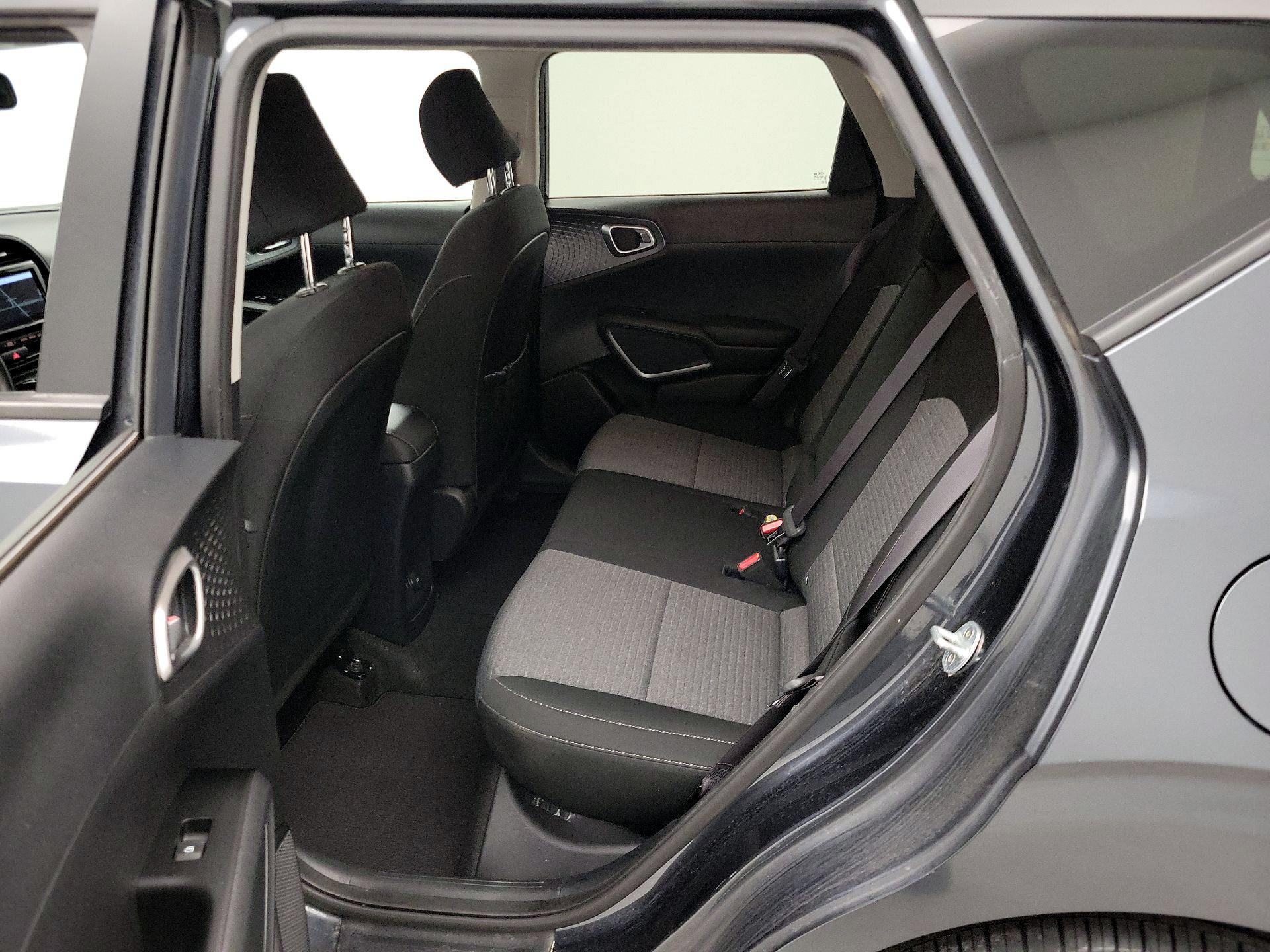 Thumbnail: 2020 Kia Soul - 20