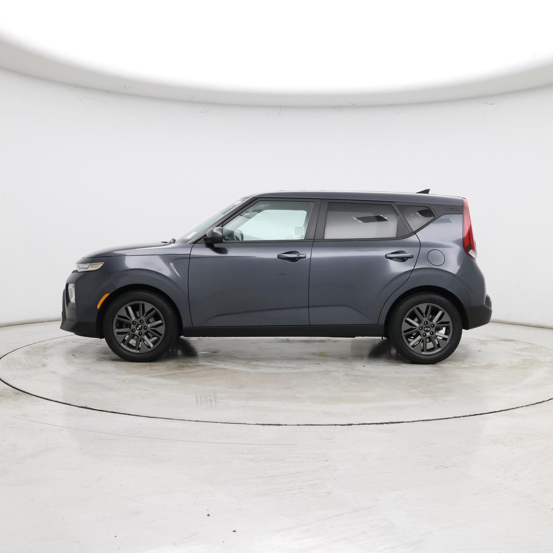 Thumbnail: 2020 Kia Soul - 3