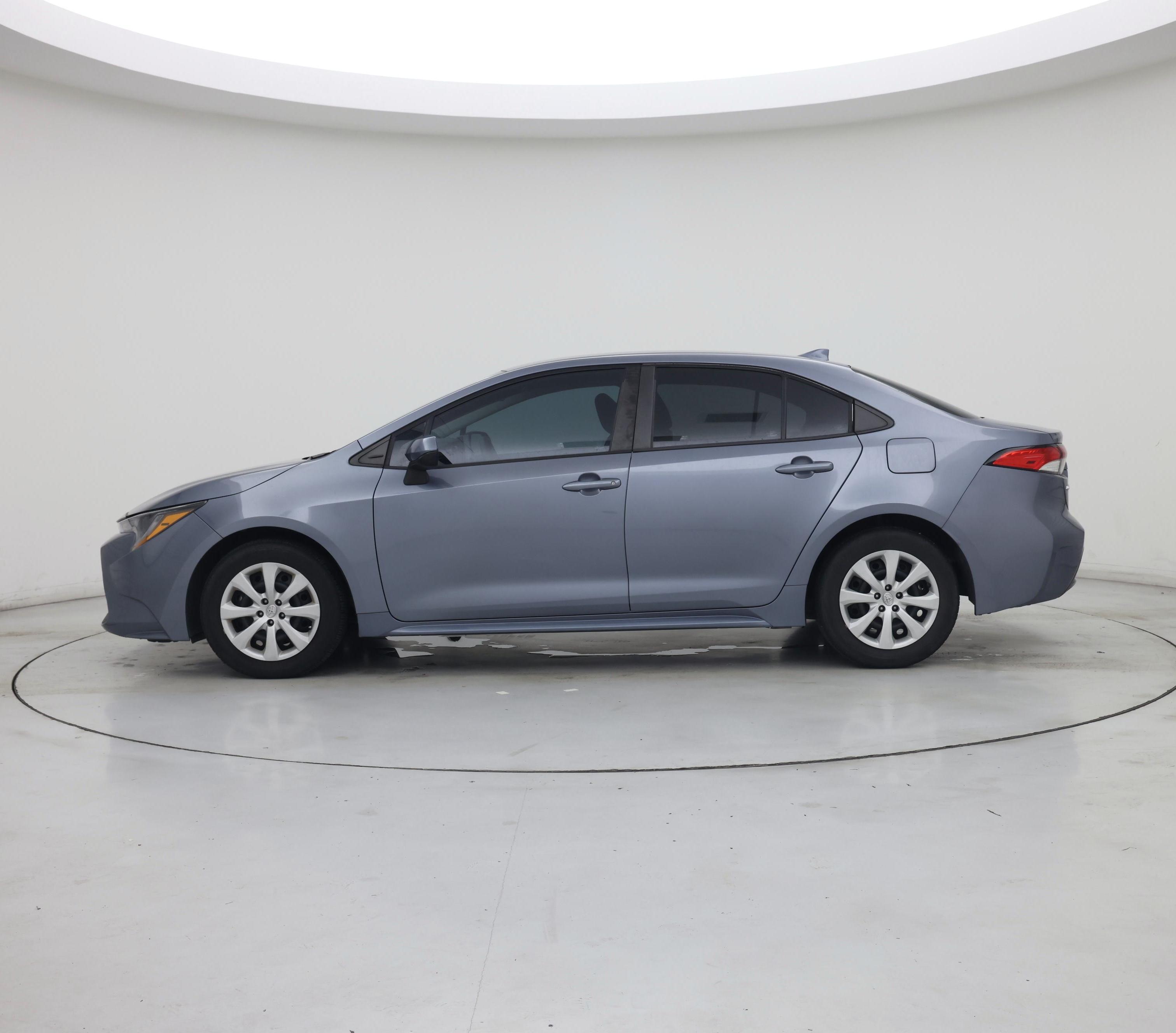 Thumbnail: 2022 Toyota Corolla - 3