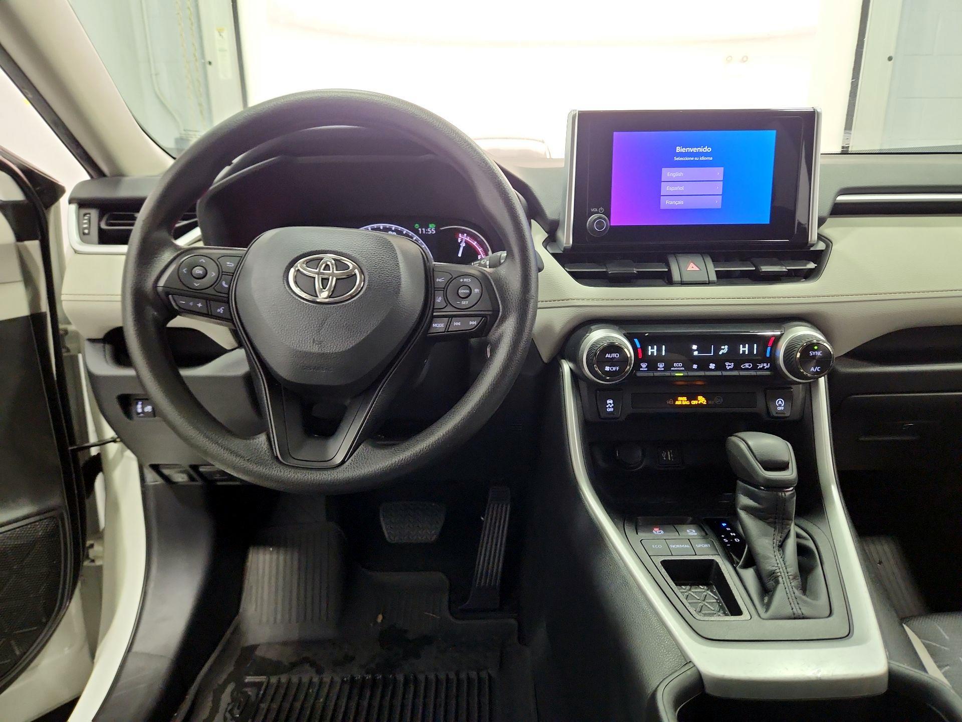 Thumbnail: 2023 Toyota RAV4 - 9