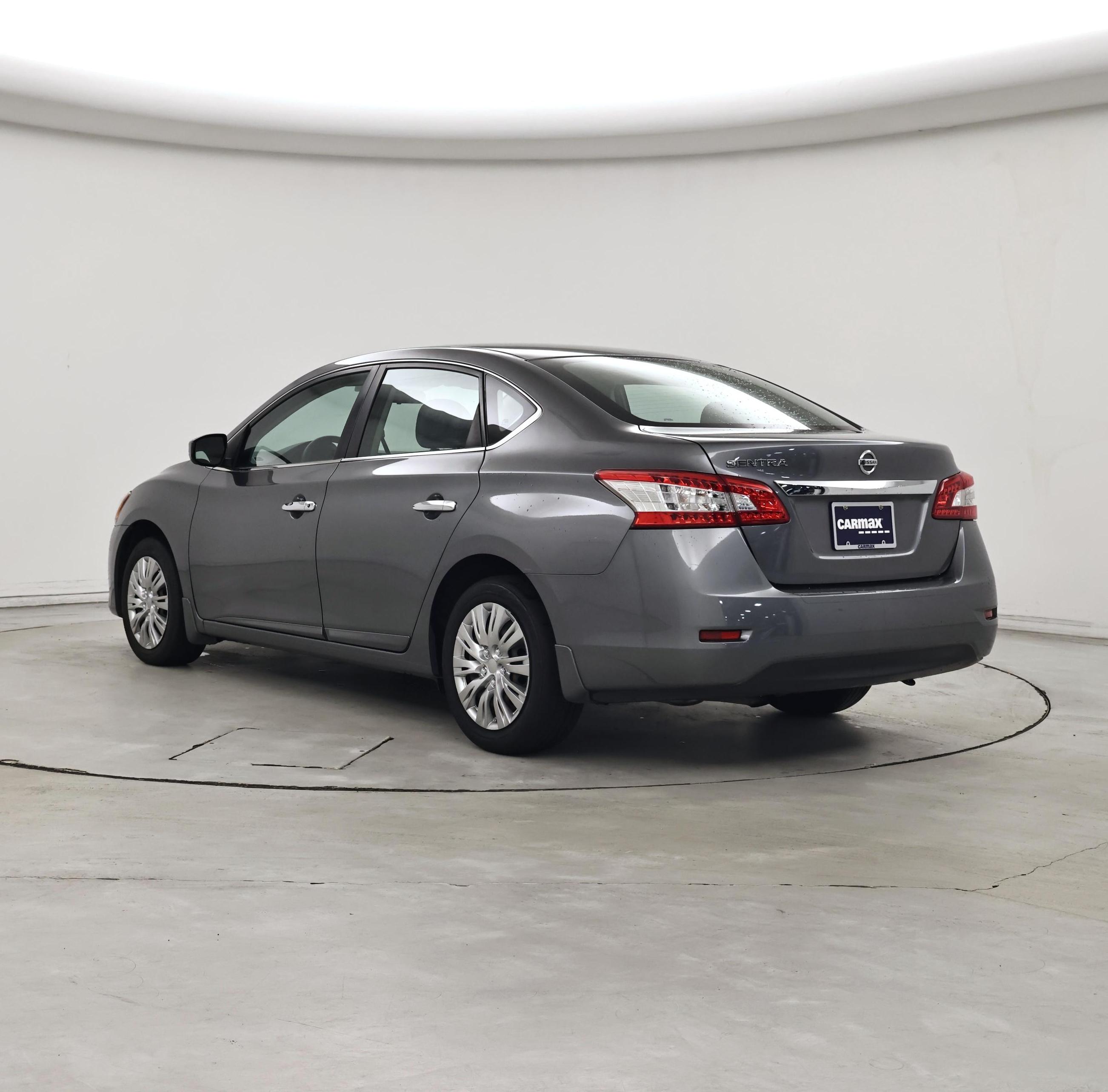 Thumbnail: 2015 Nissan Sentra - 2