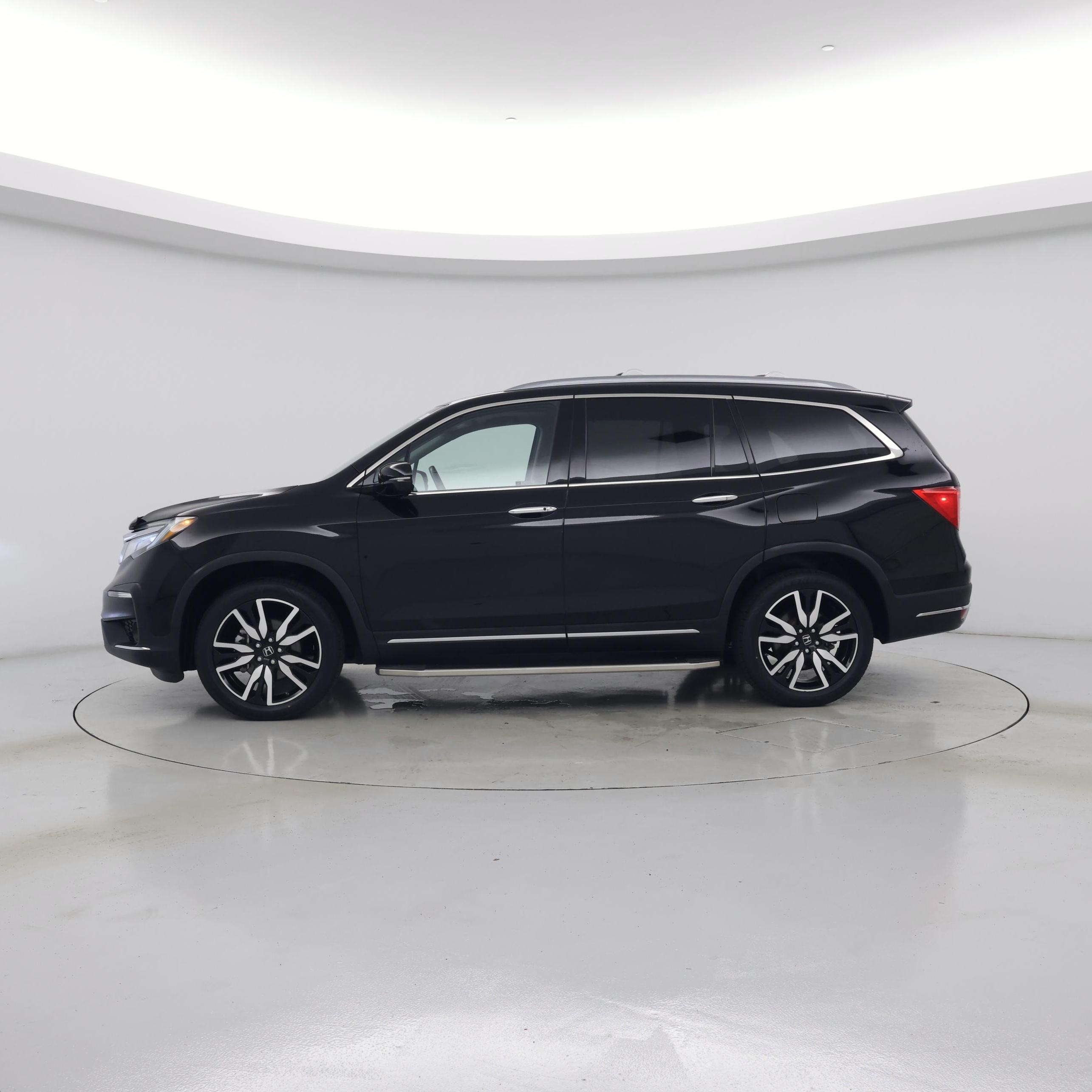 Thumbnail: 2021 Honda Pilot - 3