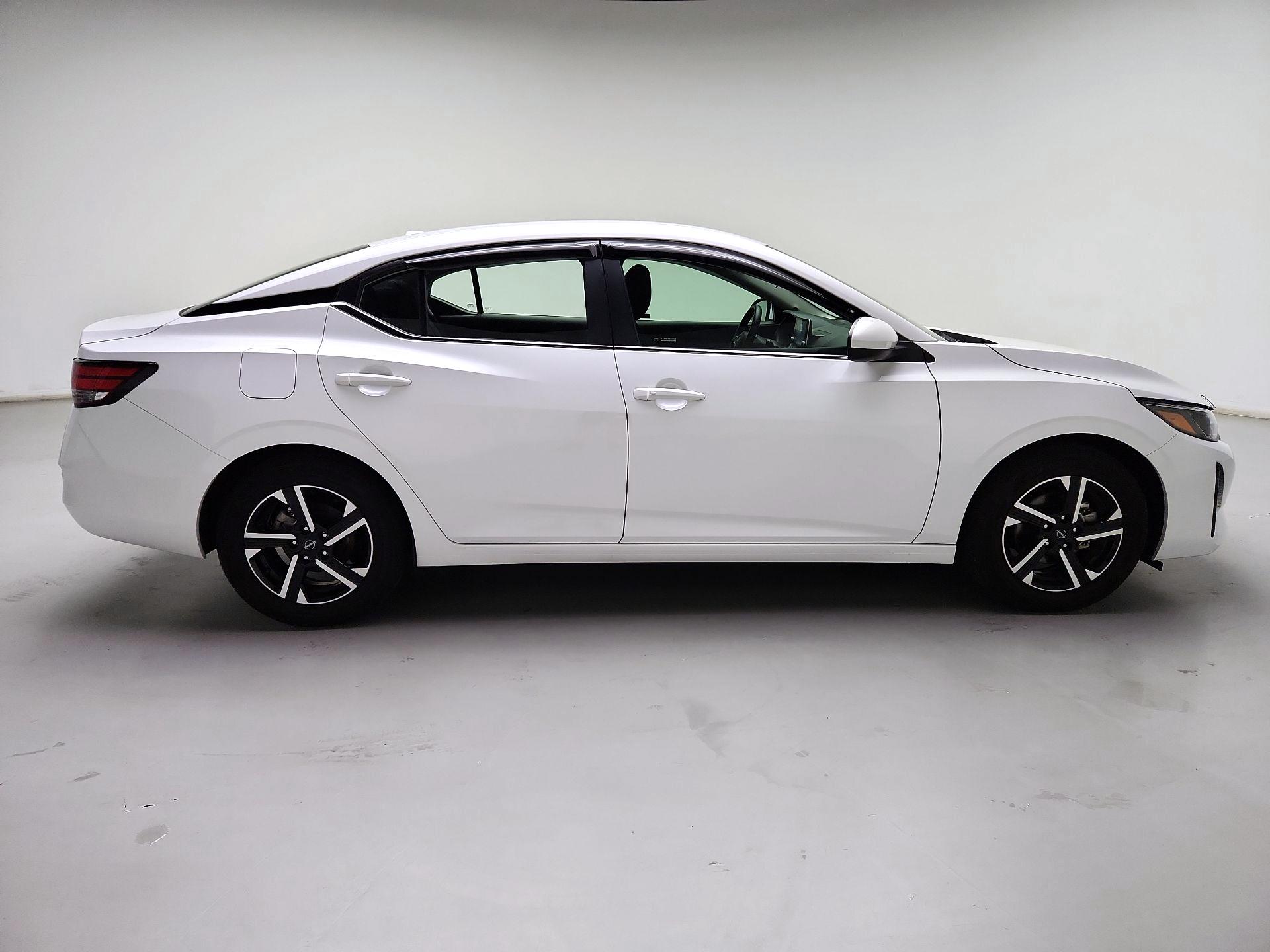 Thumbnail: 2025 Nissan Sentra - 4