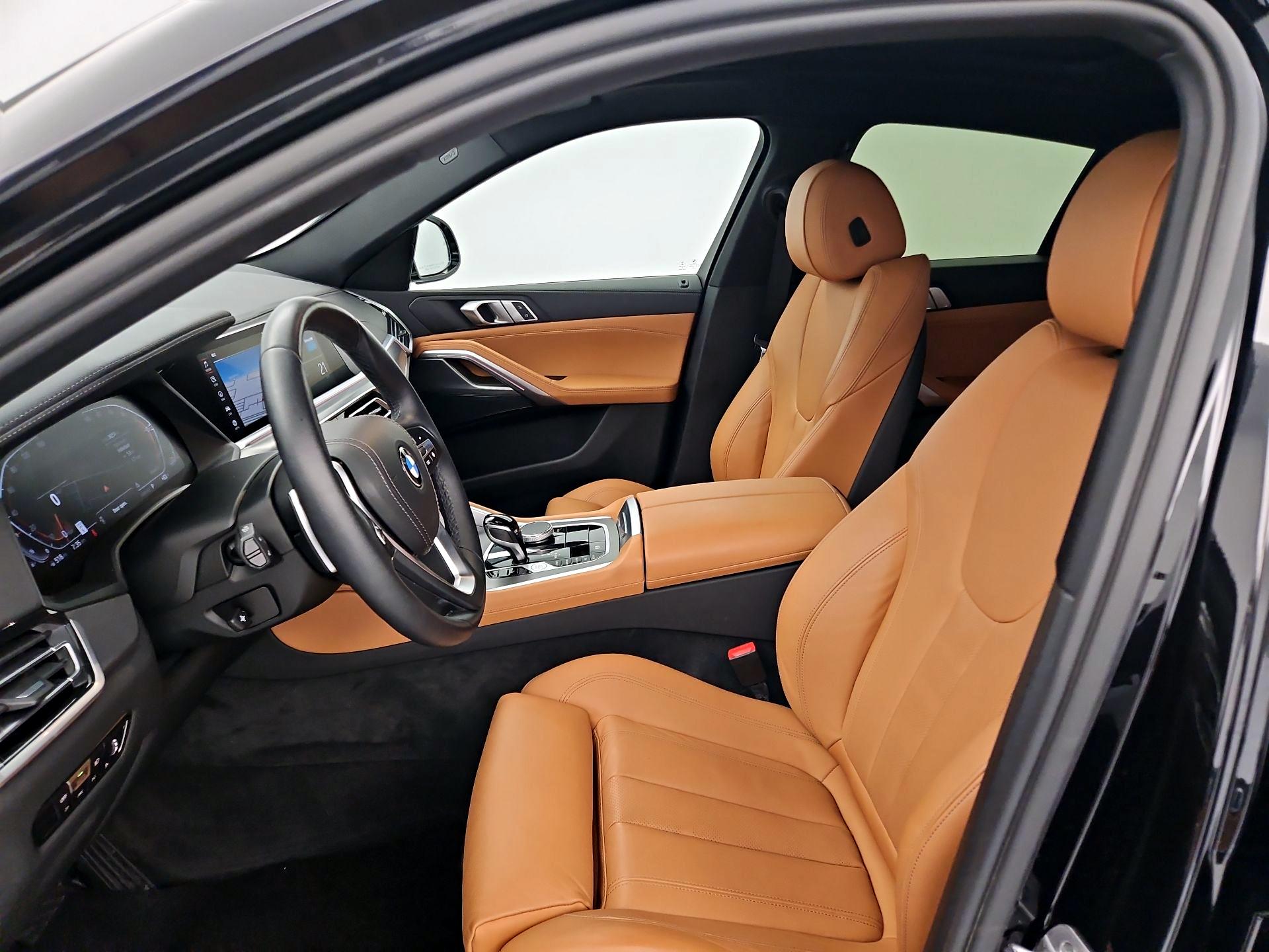 Thumbnail: 2022 BMW X6 - 11