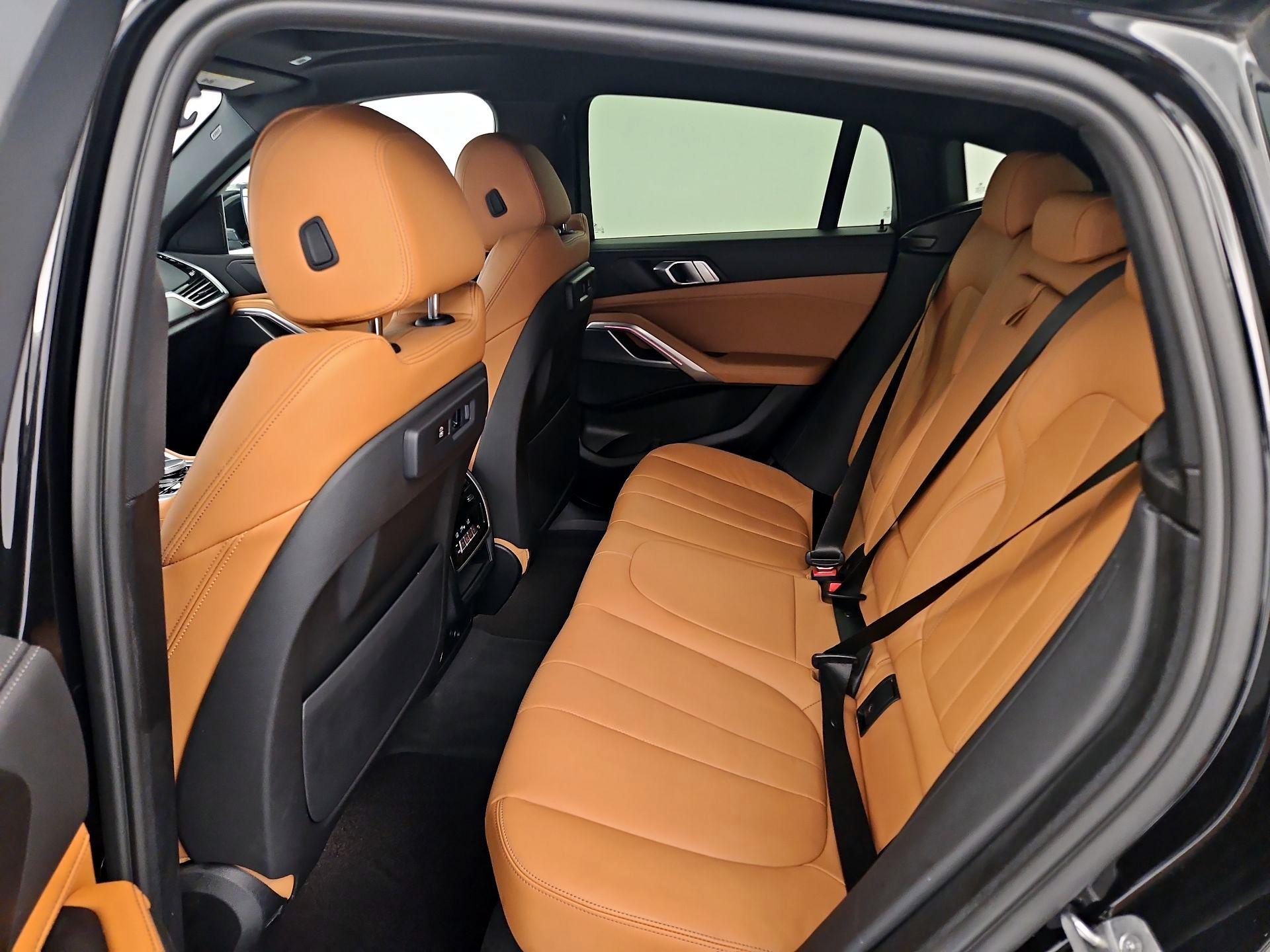 Thumbnail: 2022 BMW X6 - 20