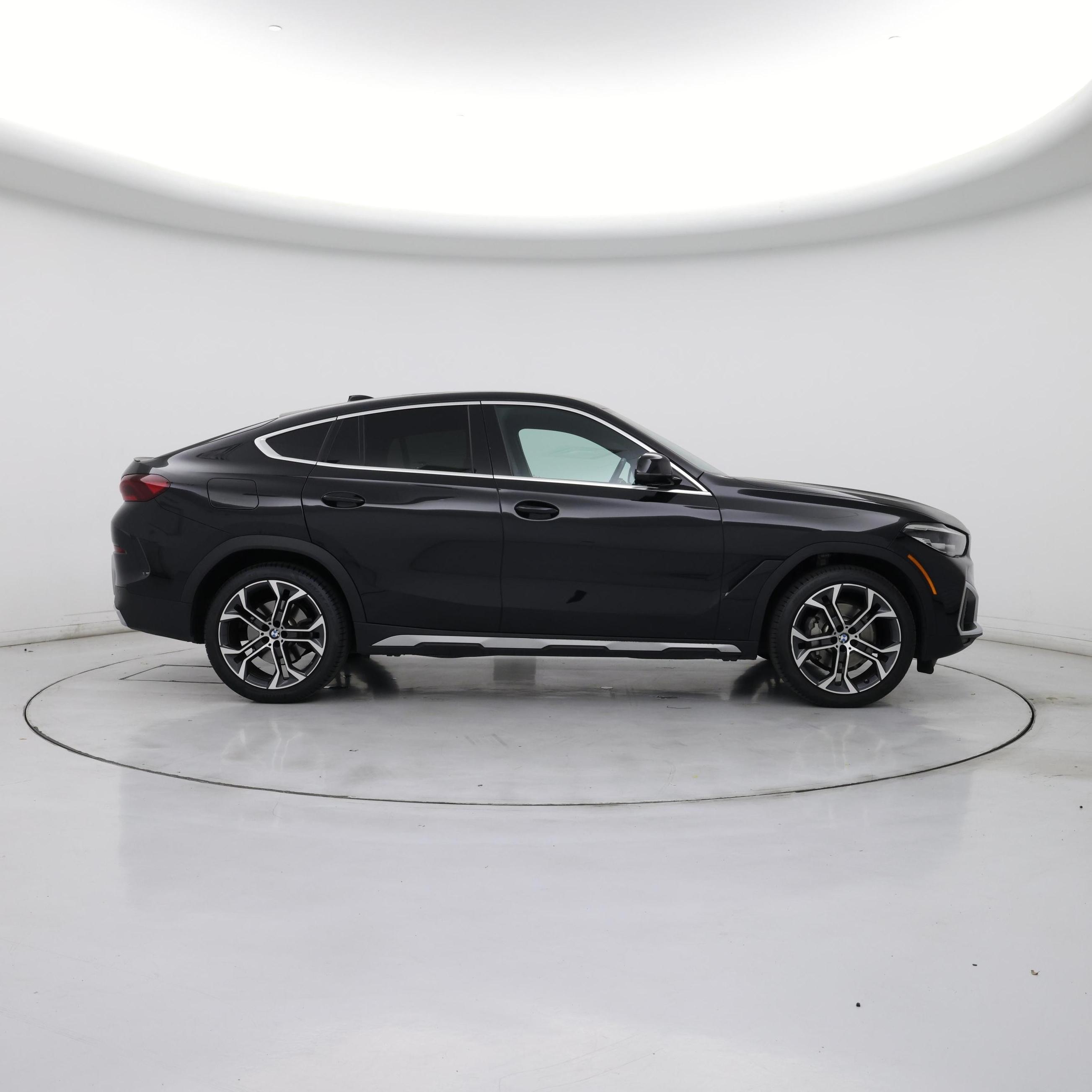 Thumbnail: 2022 BMW X6 - 7