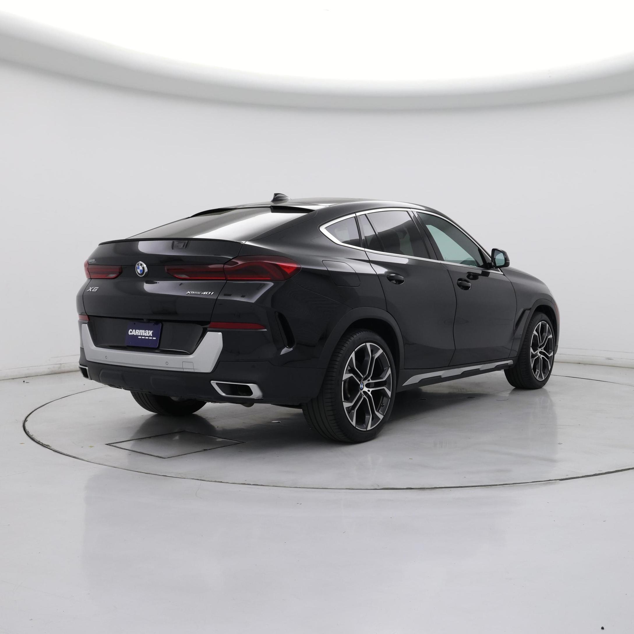 Thumbnail: 2022 BMW X6 - 8