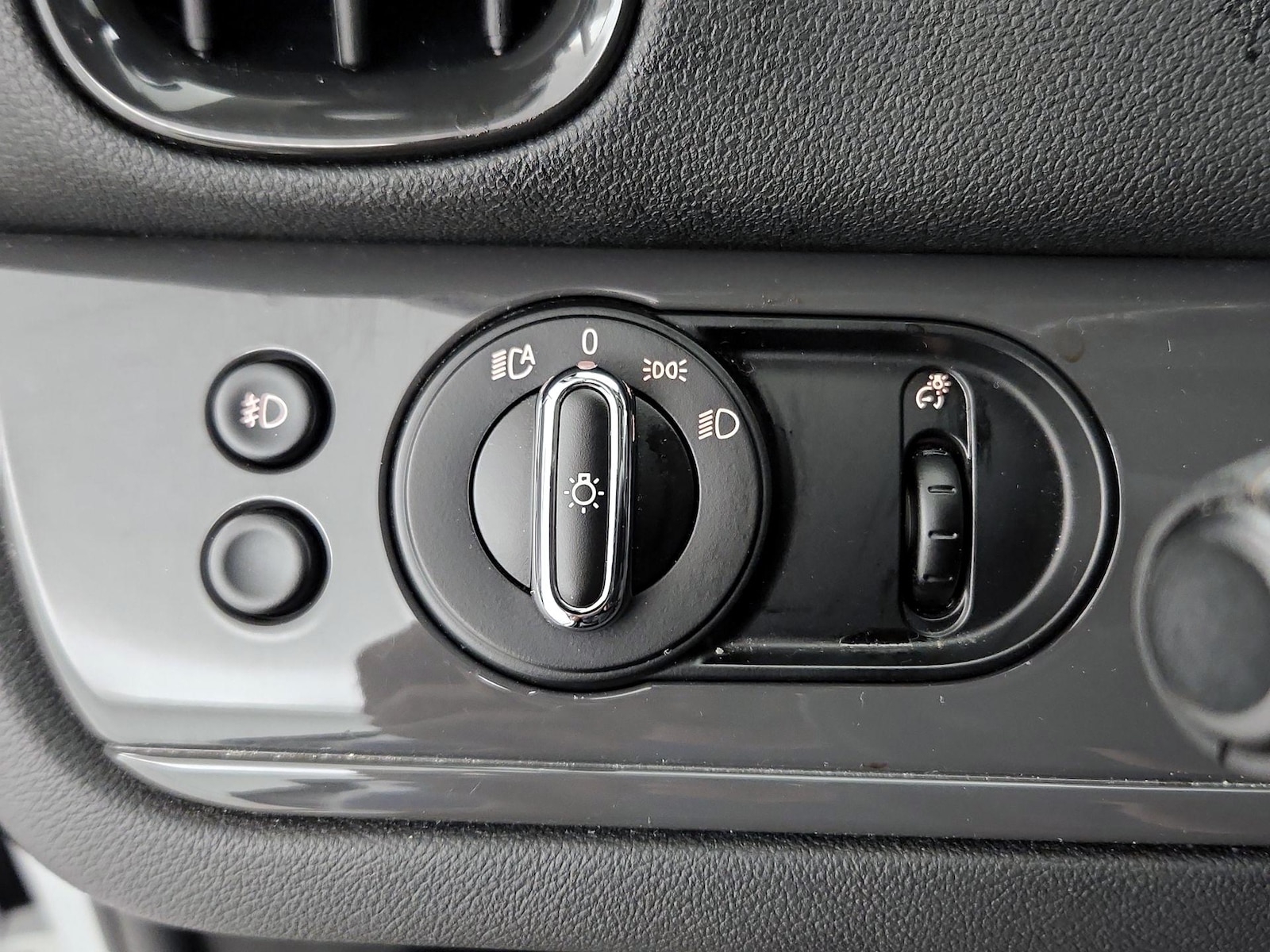 2019 MINI Countryman Base - Photo 14