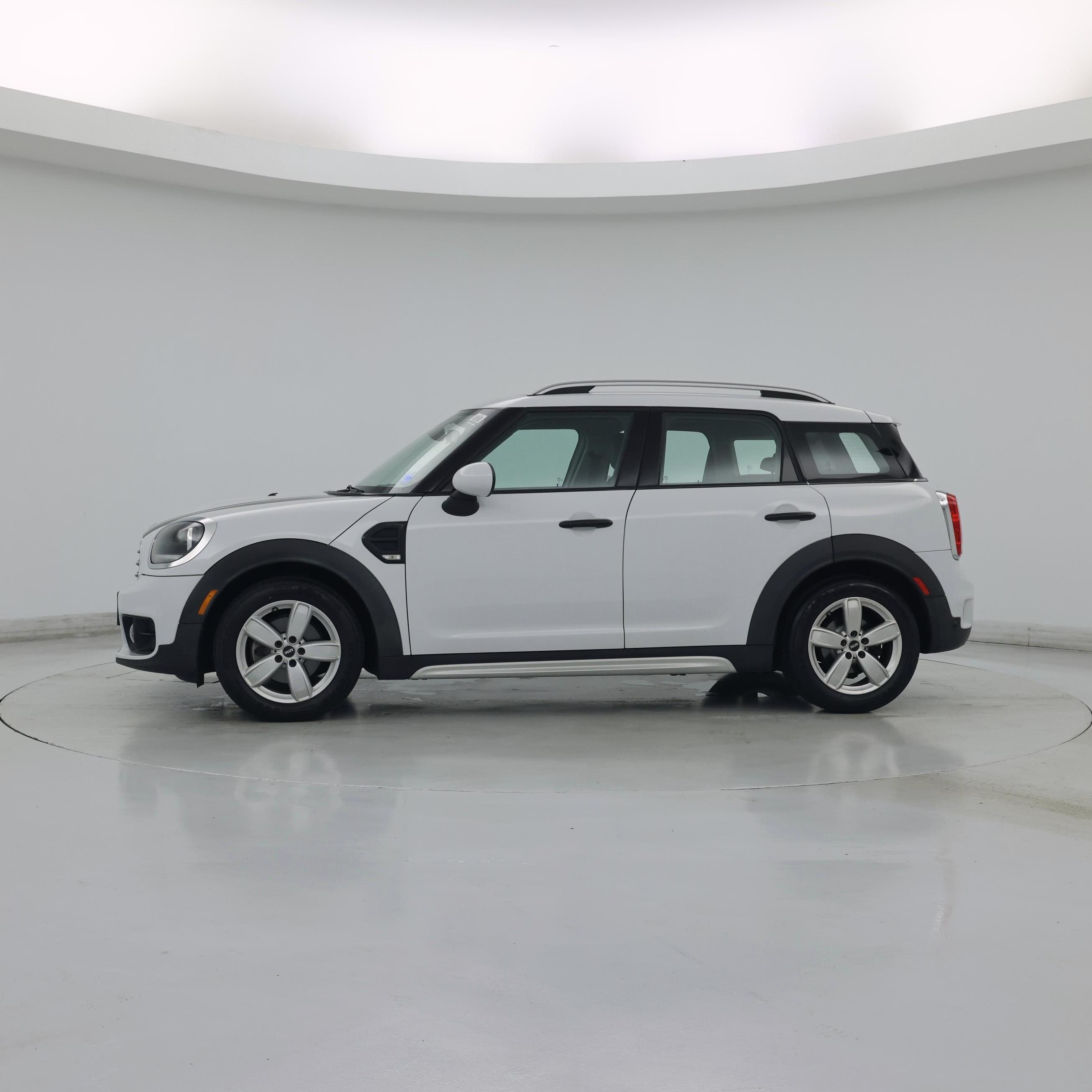 Thumbnail: 2019 MINI Cooper Countryman - 3