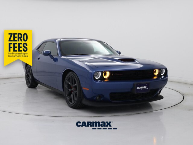 Blue 2022 Dodge Challenger Coupe Rear-Wheel Drive Automatic