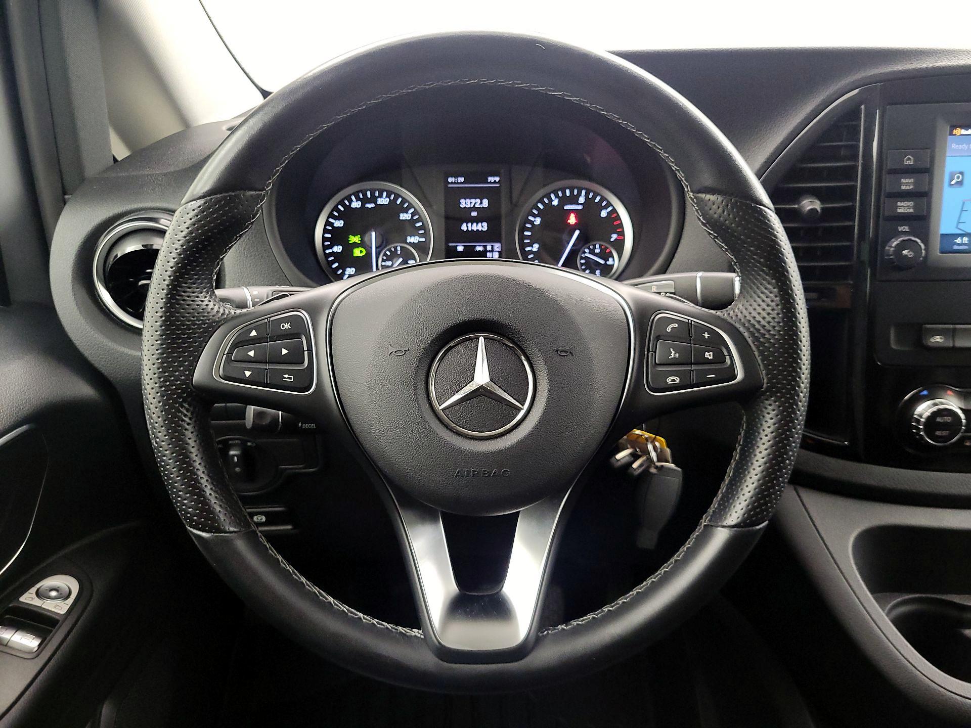 Thumbnail: 2023 Mercedes-Benz Metris - 10