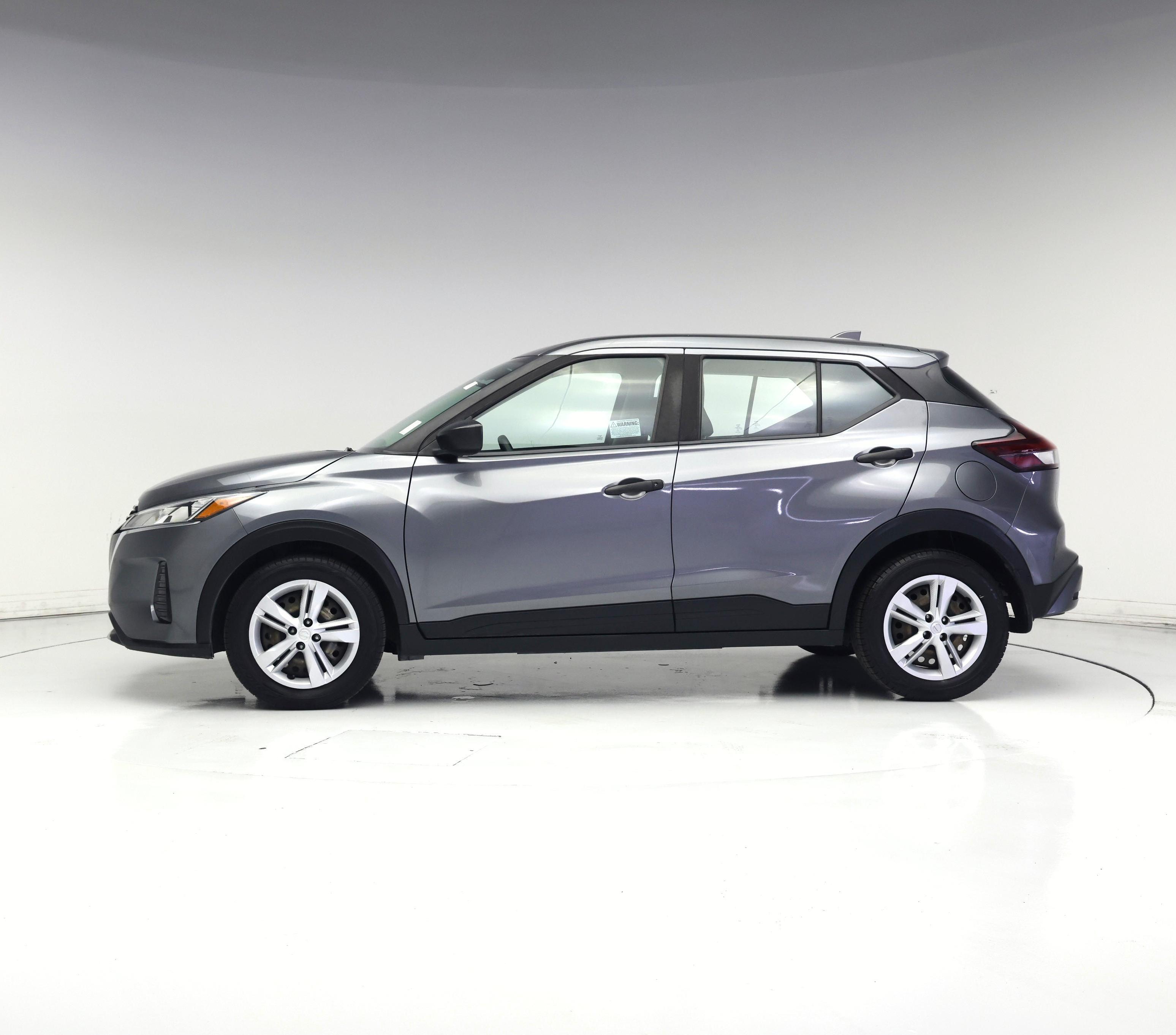 Thumbnail: 2021 Nissan Kicks - 3