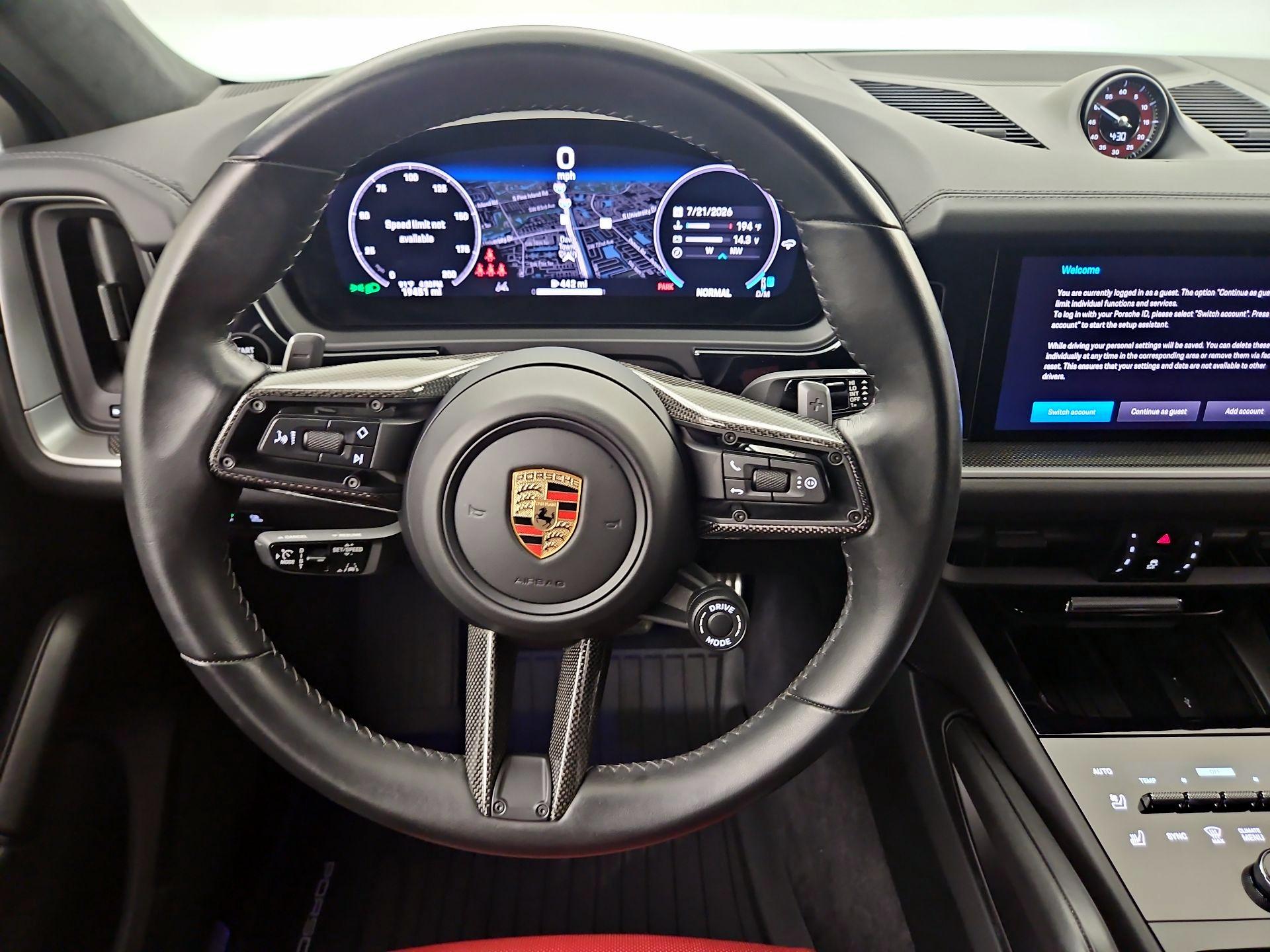 Thumbnail: 2024 Porsche Cayenne - 10