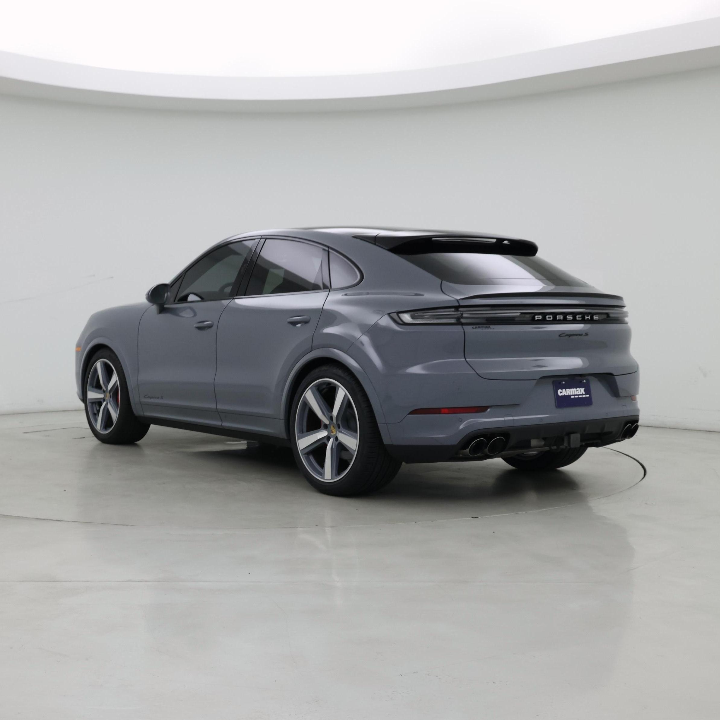 Thumbnail: 2024 Porsche Cayenne - 2