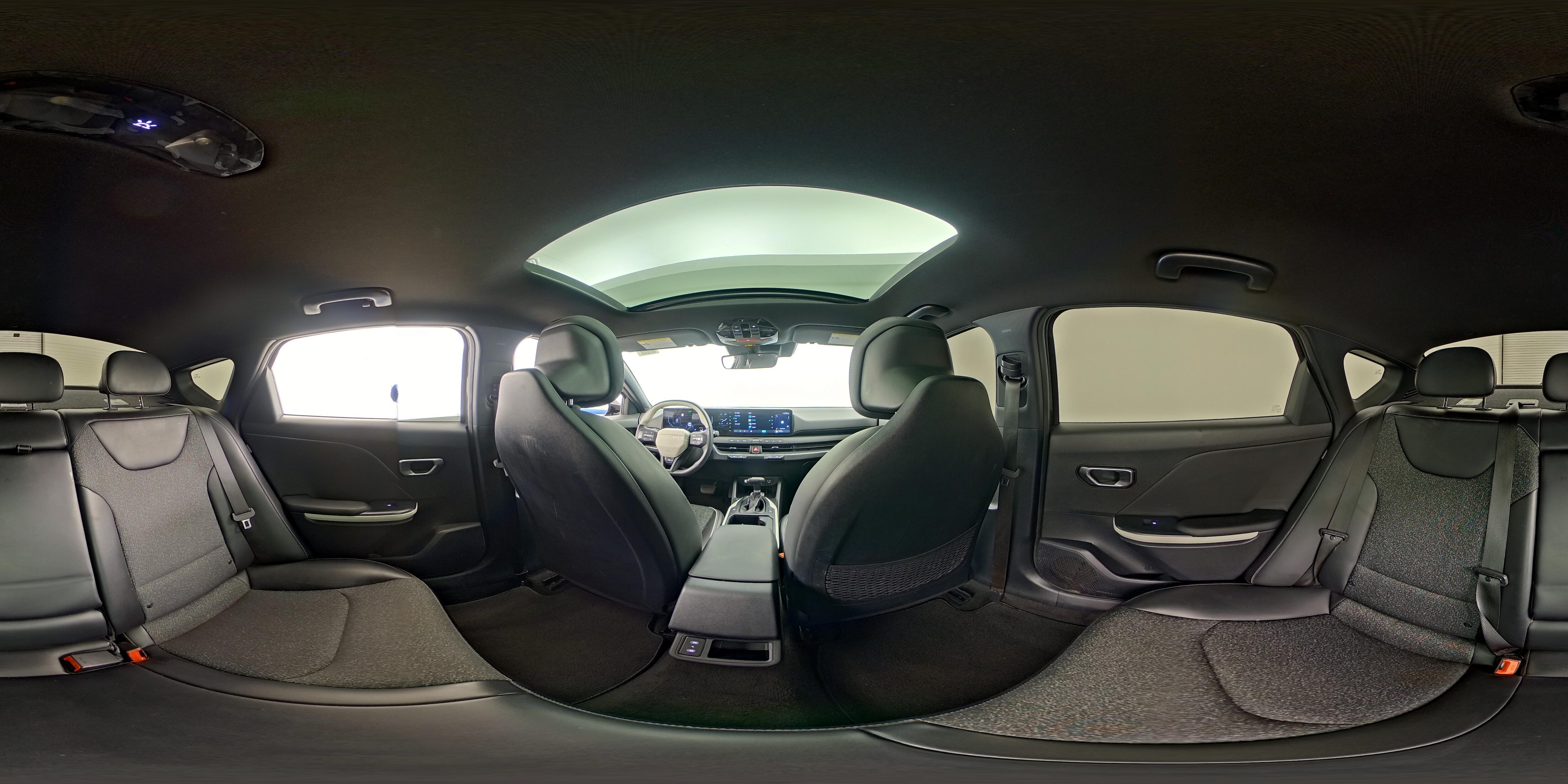 2025 Kia K4 GT-Line - Photo 26