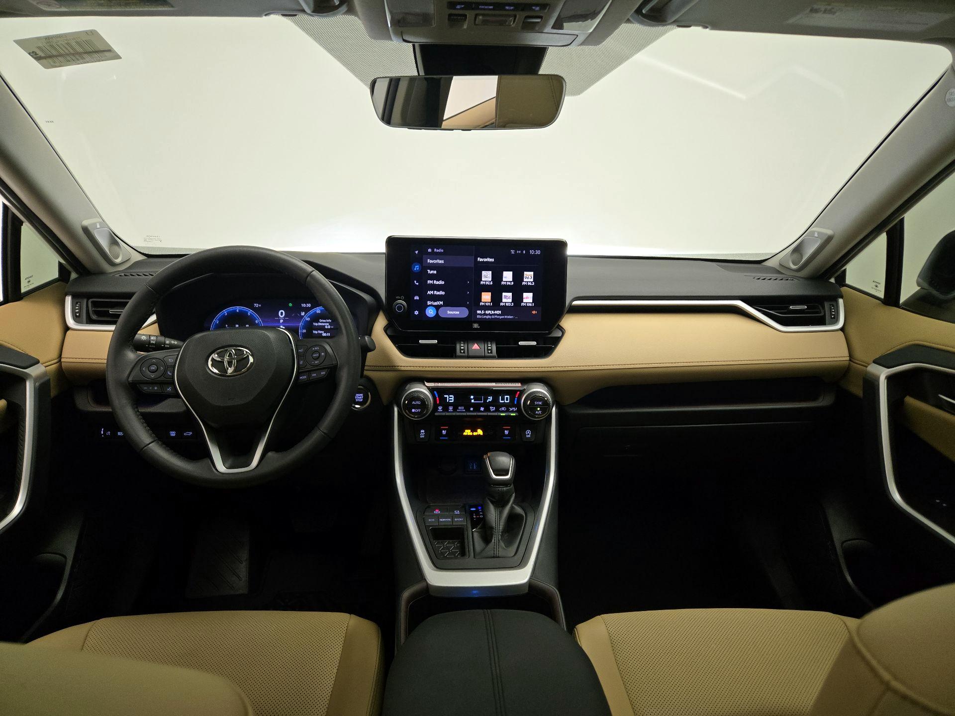 Thumbnail: 2025 Toyota RAV4 - 9