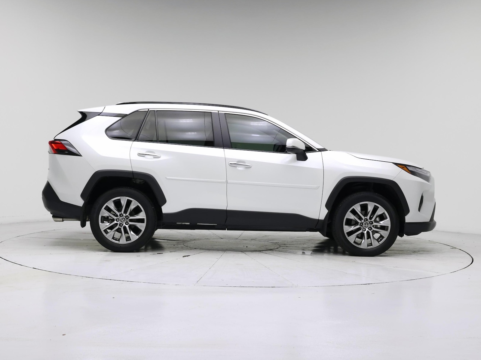 2025 Toyota RAV4 Limited - Photo 8
