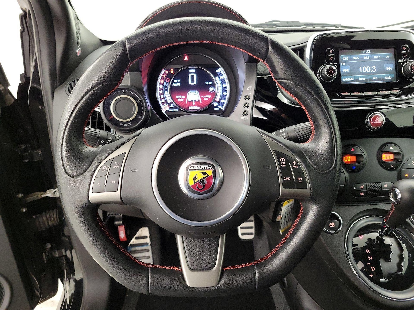 2017 FIAT 500c Abarth - Photo 11