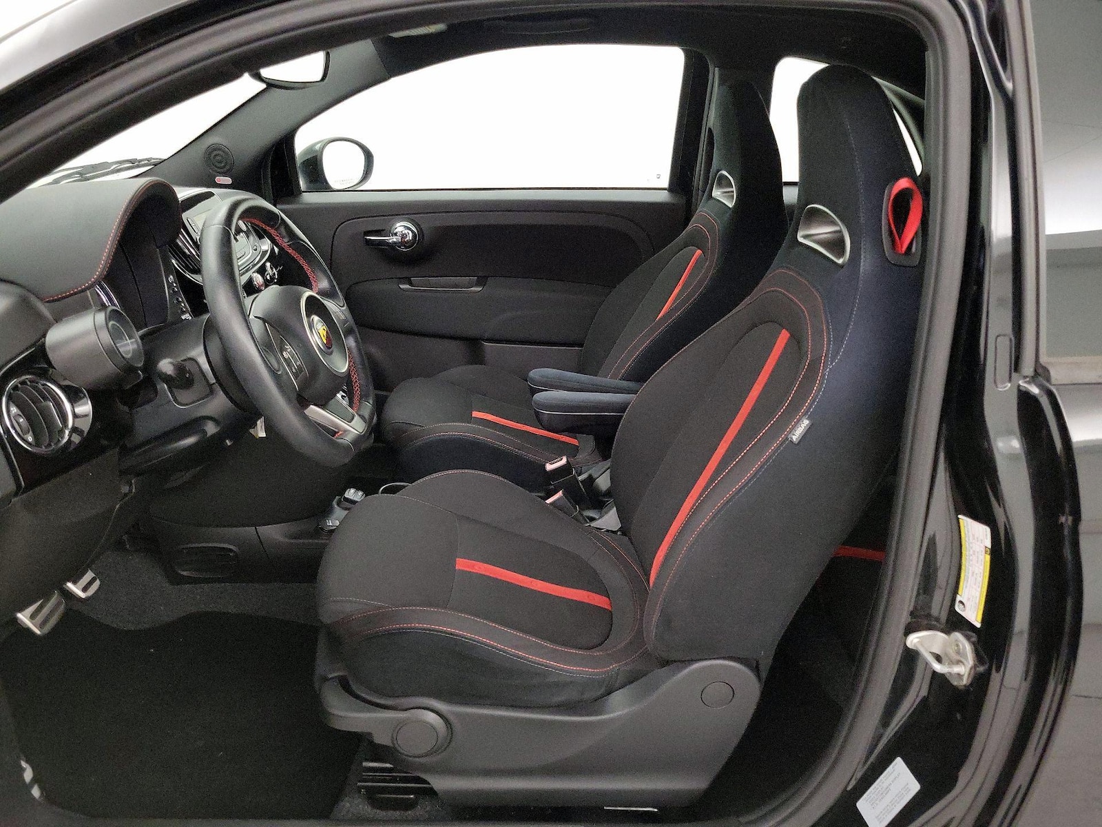 2017 FIAT 500c Abarth - Photo 12