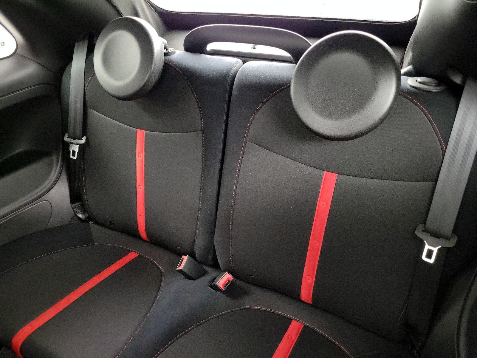 2017 FIAT 500c Abarth - Photo 18