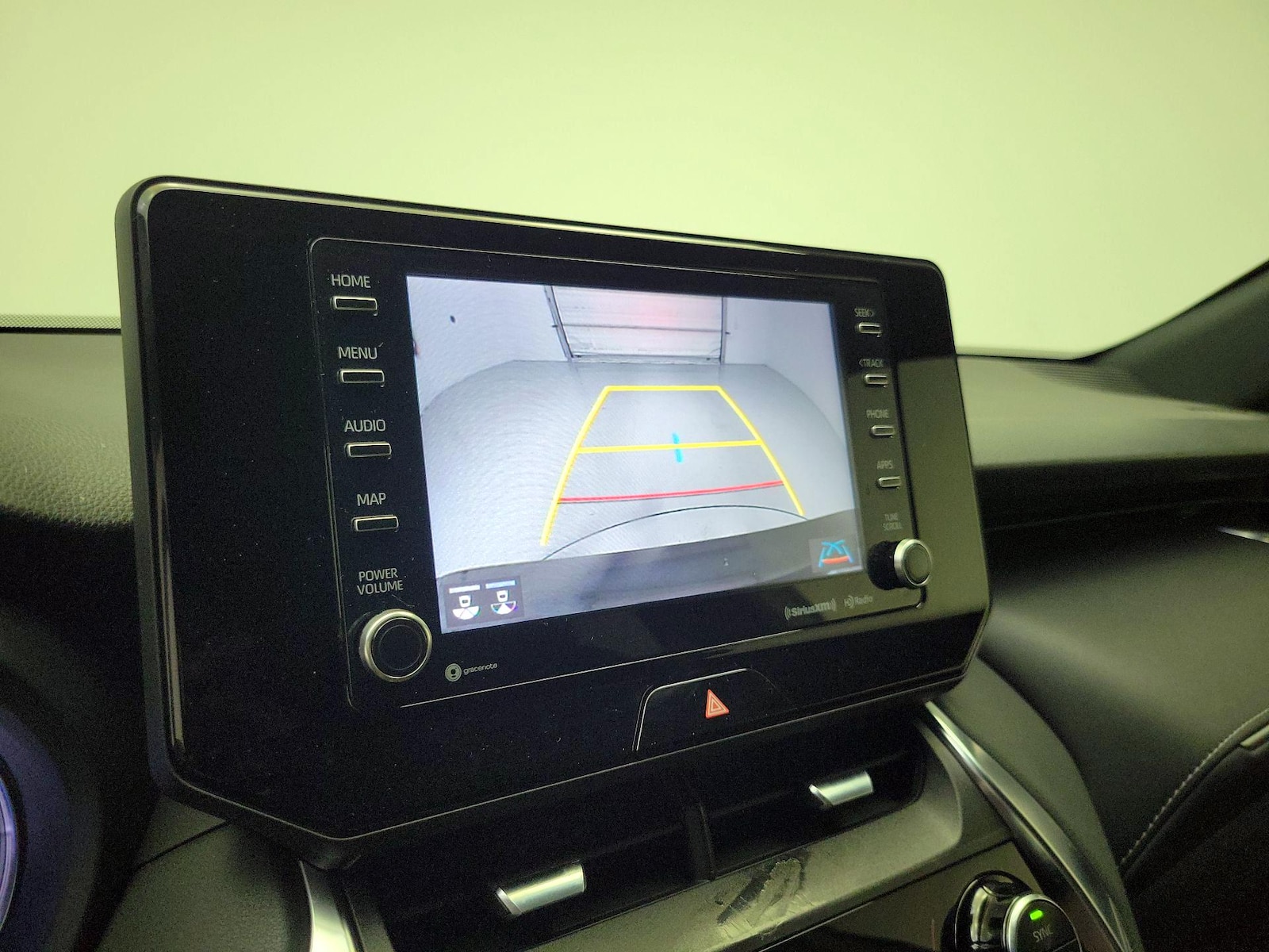 2021 Toyota Venza XLE - Photo 15