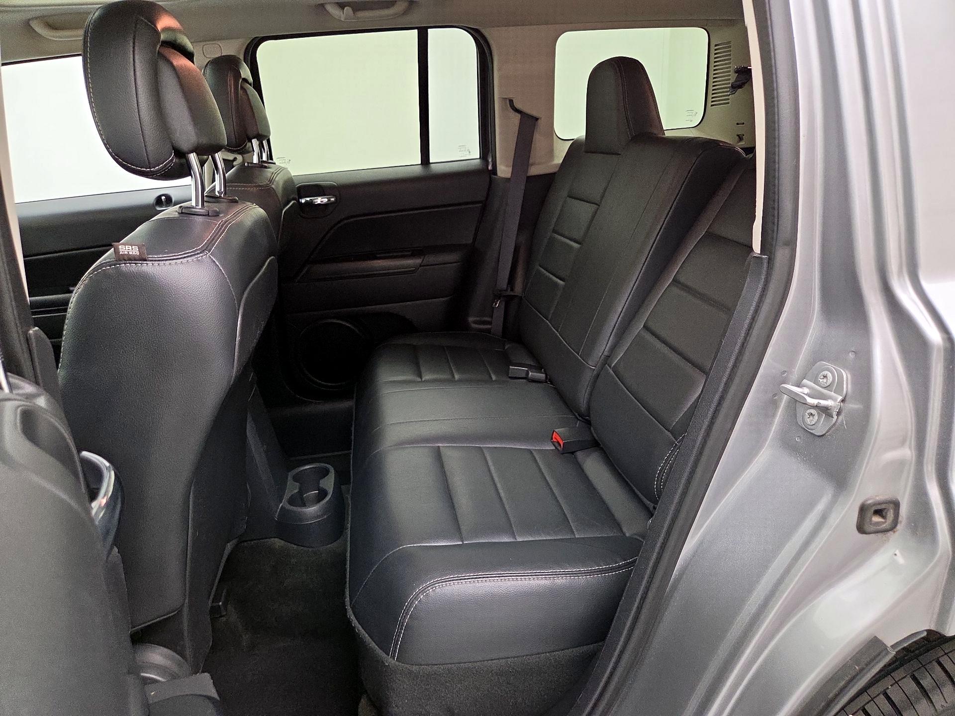Thumbnail: 2016 Jeep Patriot - 20