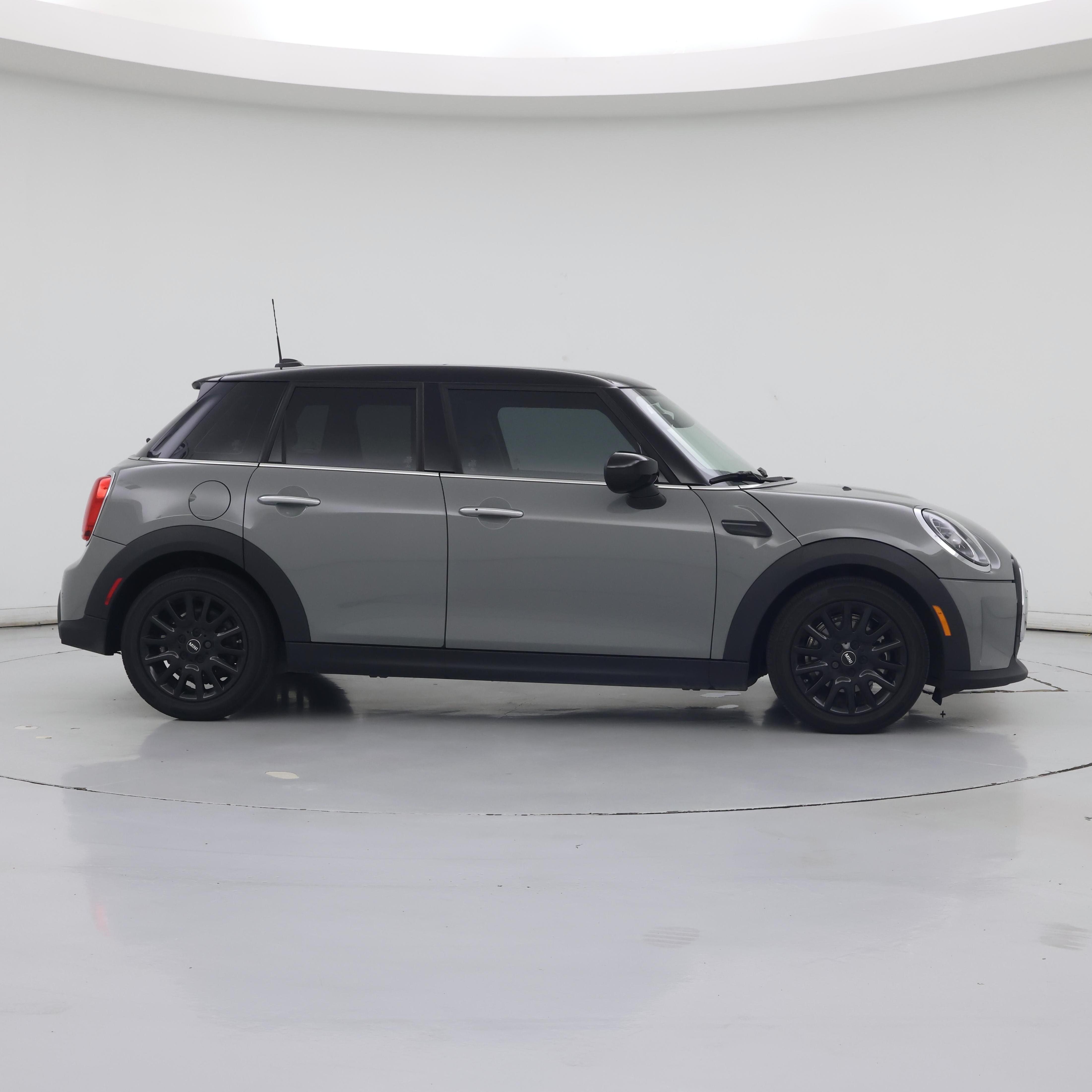Thumbnail: 2023 MINI Cooper Hardtop - 7