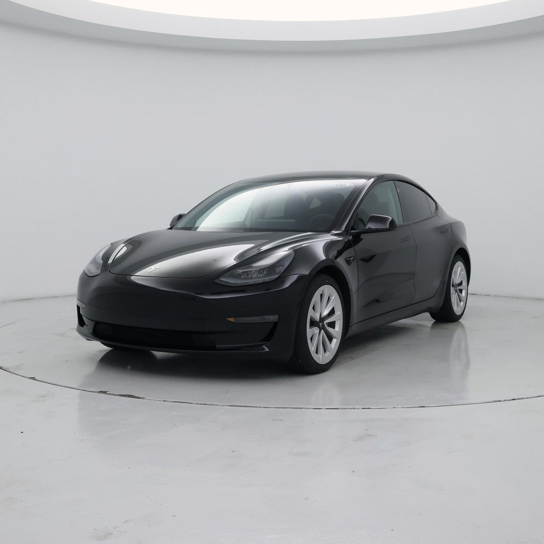Thumbnail: 2021 Tesla Model 3 - 4