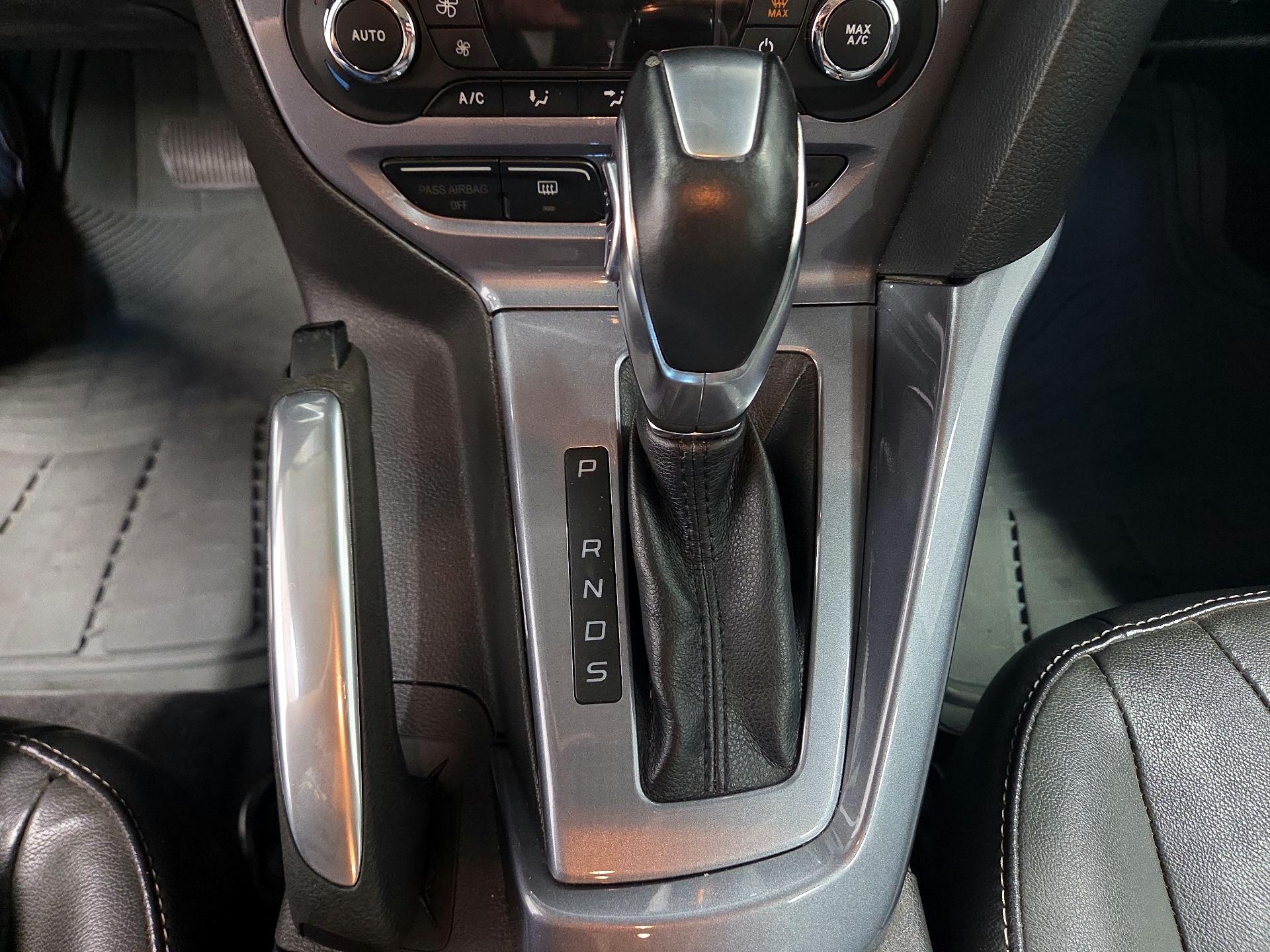 Thumbnail: 2014 Ford Focus - 13