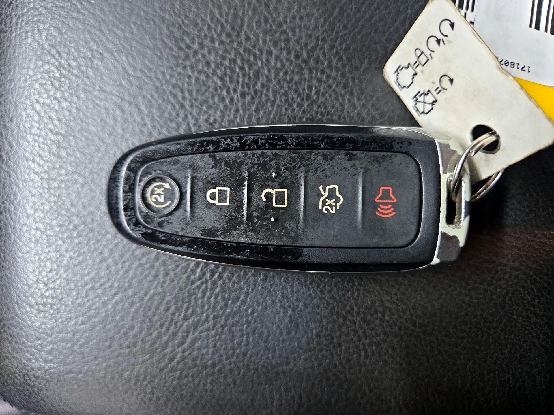 Thumbnail: 2014 Ford Focus - 16