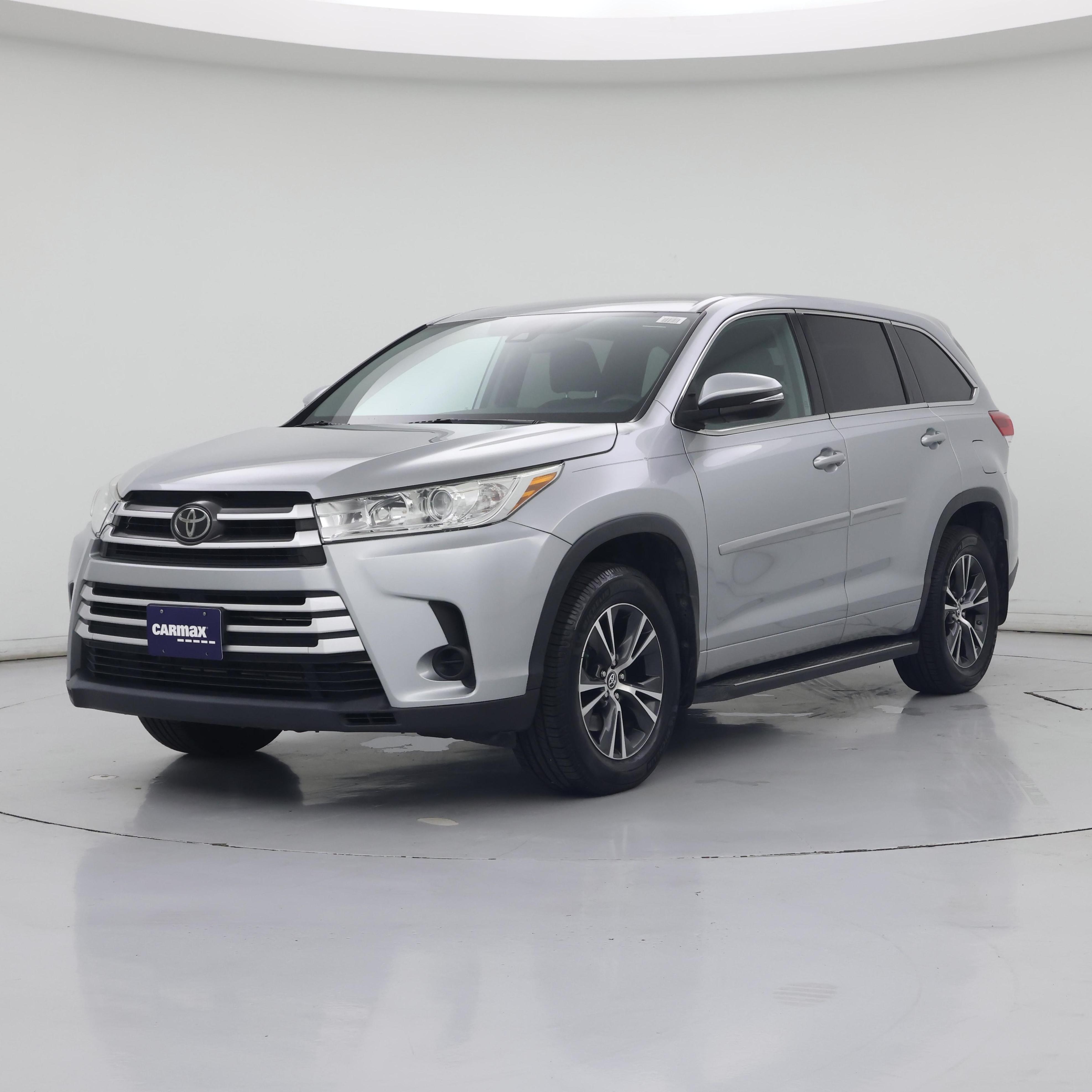 Thumbnail: 2018 Toyota Highlander - 4