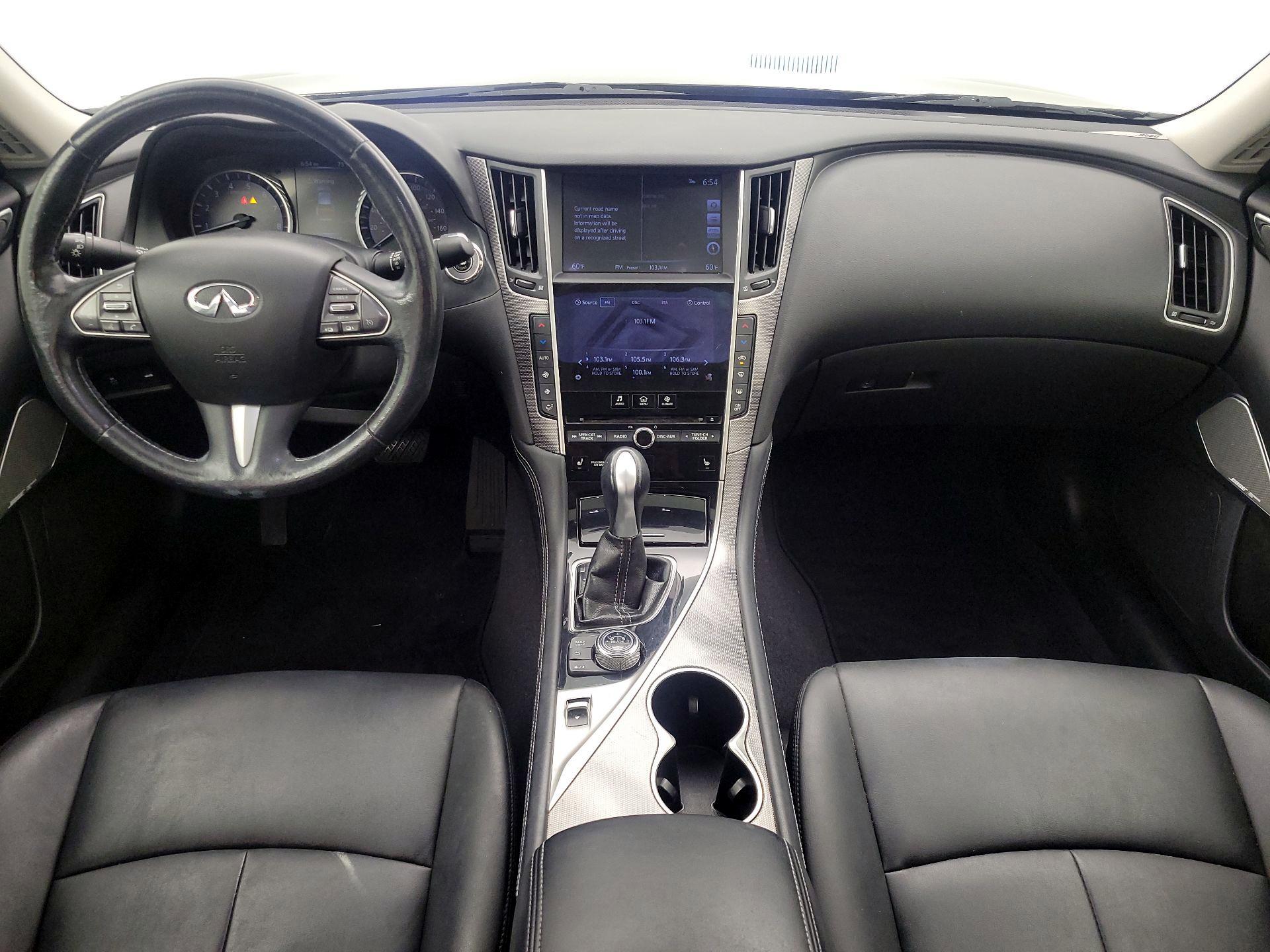 Thumbnail: 2017 INFINITI Q50 - 9