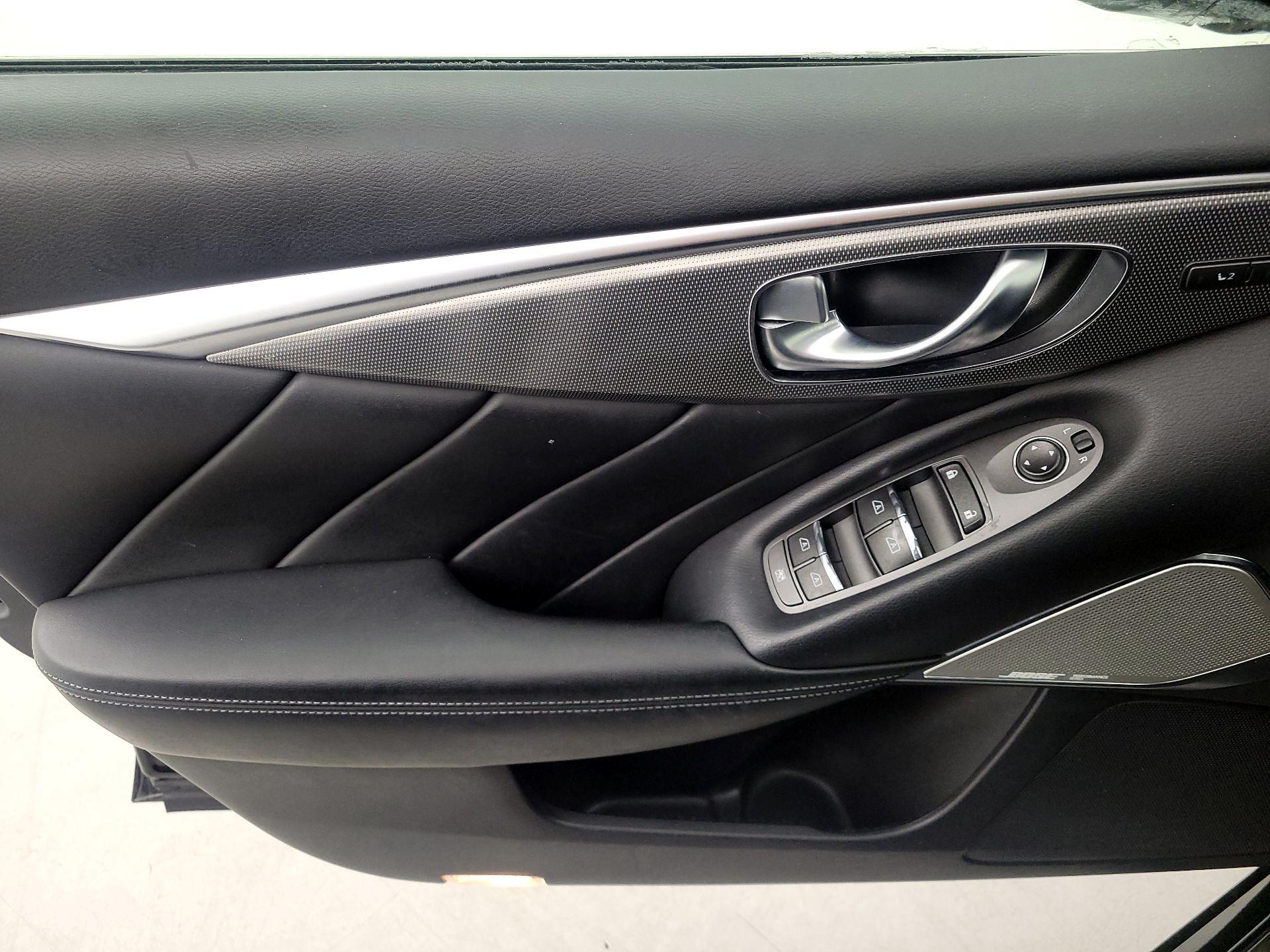 Thumbnail: 2017 INFINITI Q50 - 12