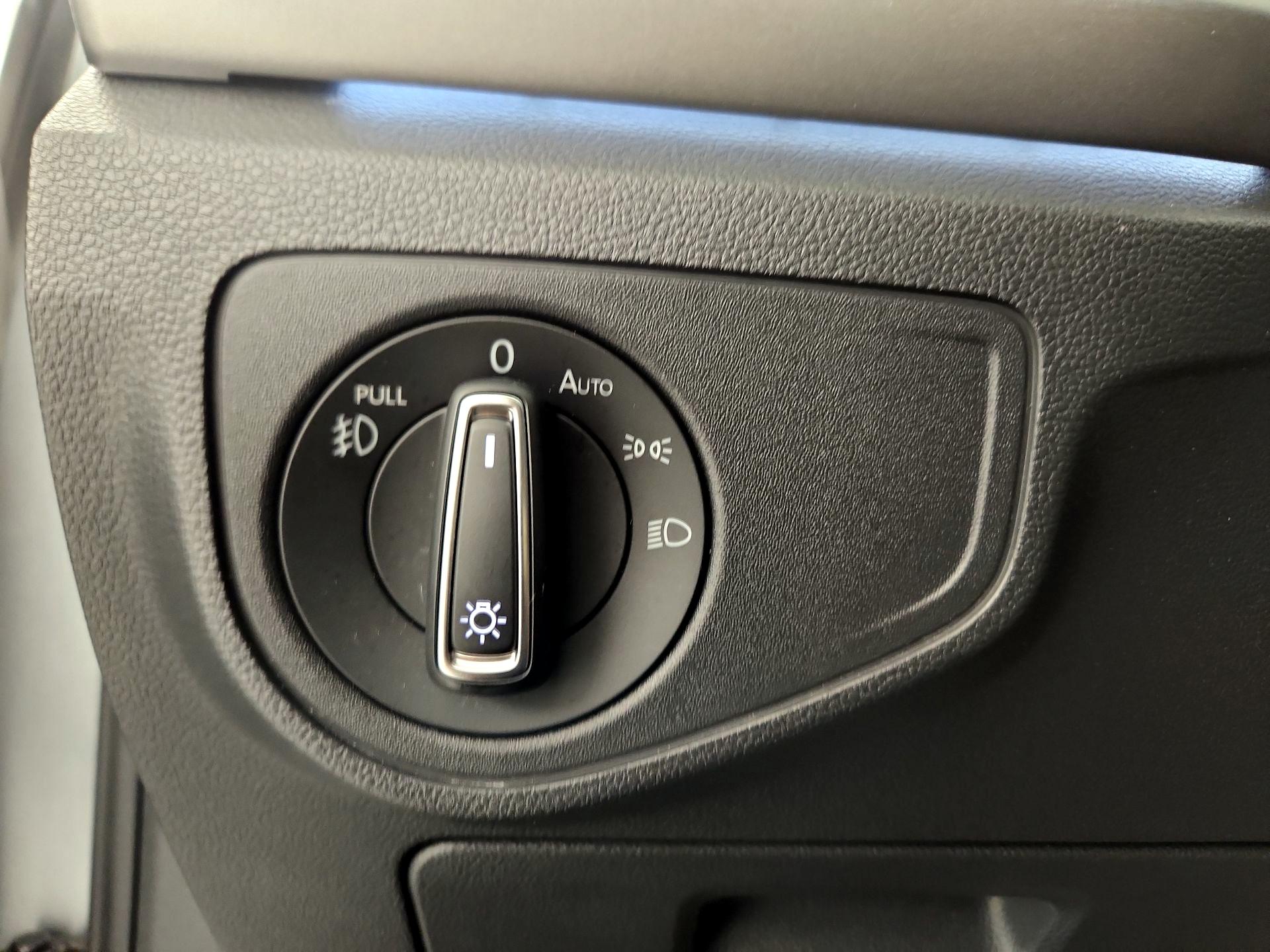 Thumbnail: 2019 Volkswagen Atlas - 13
