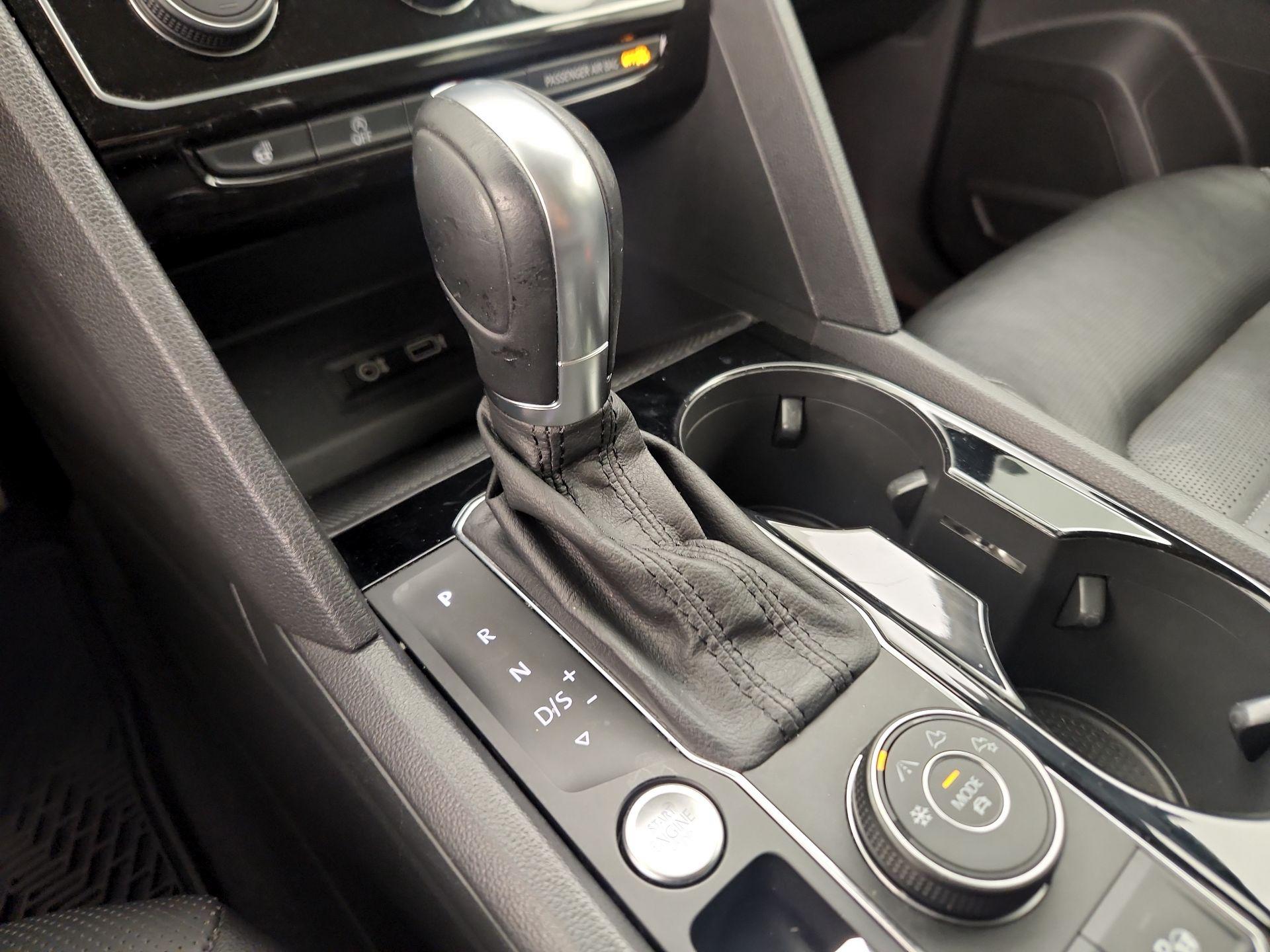 Thumbnail: 2019 Volkswagen Atlas - 18