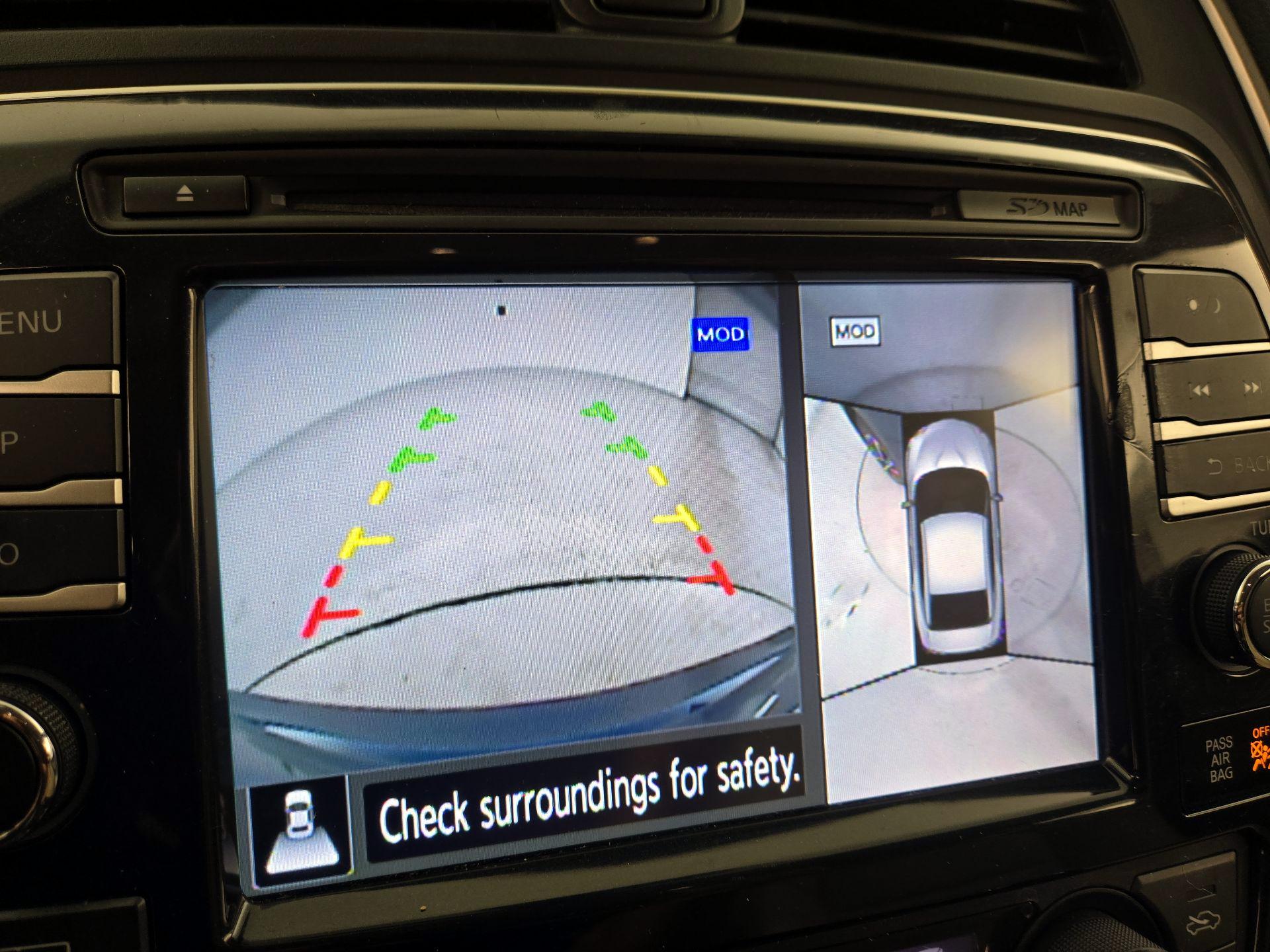 Thumbnail: 2016 Nissan Maxima - 15