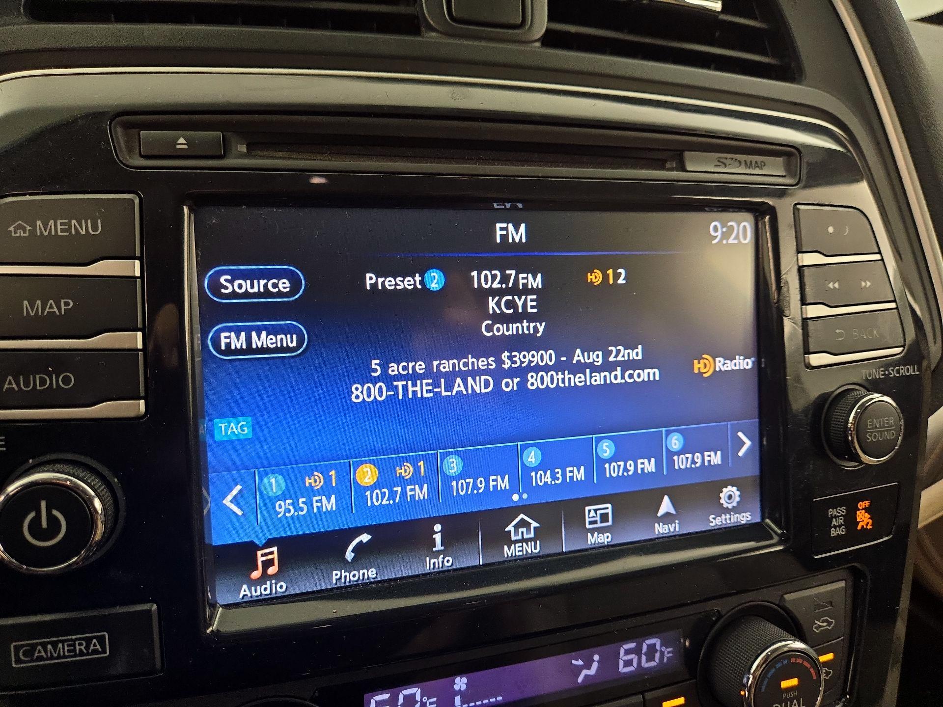 Thumbnail: 2016 Nissan Maxima - 16