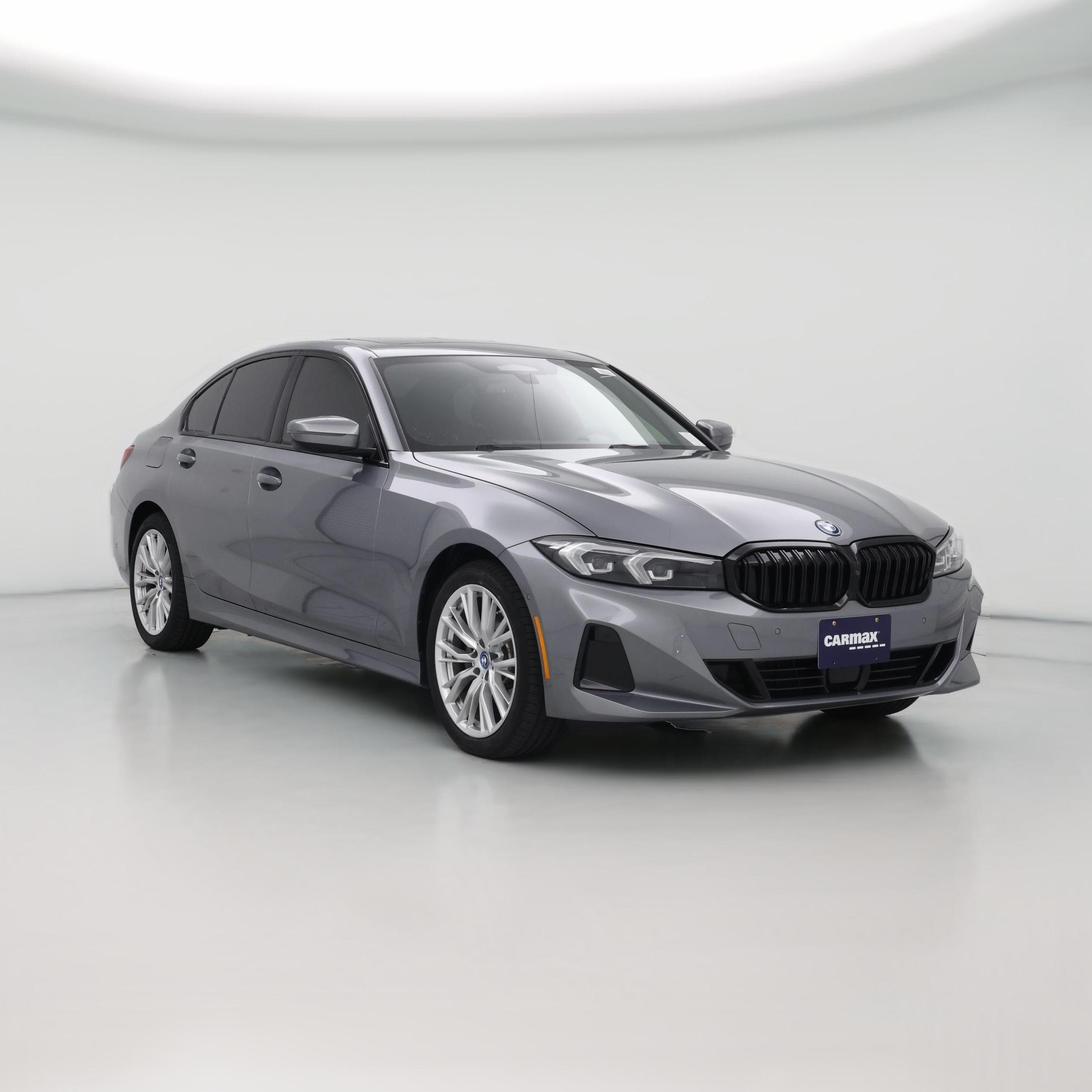 Thumbnail: 2024 BMW 3 Series - 1