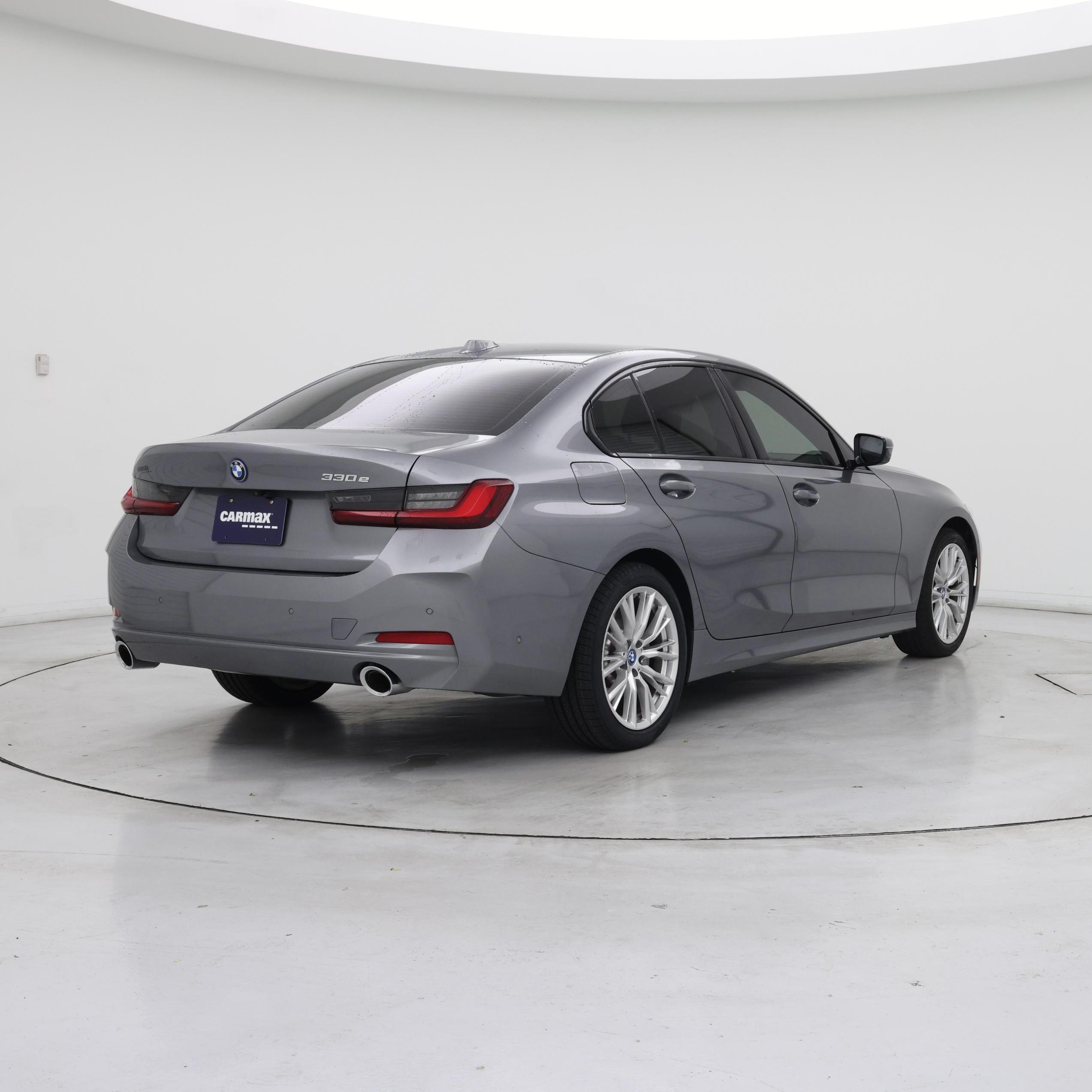Thumbnail: 2024 BMW 3 Series - 8