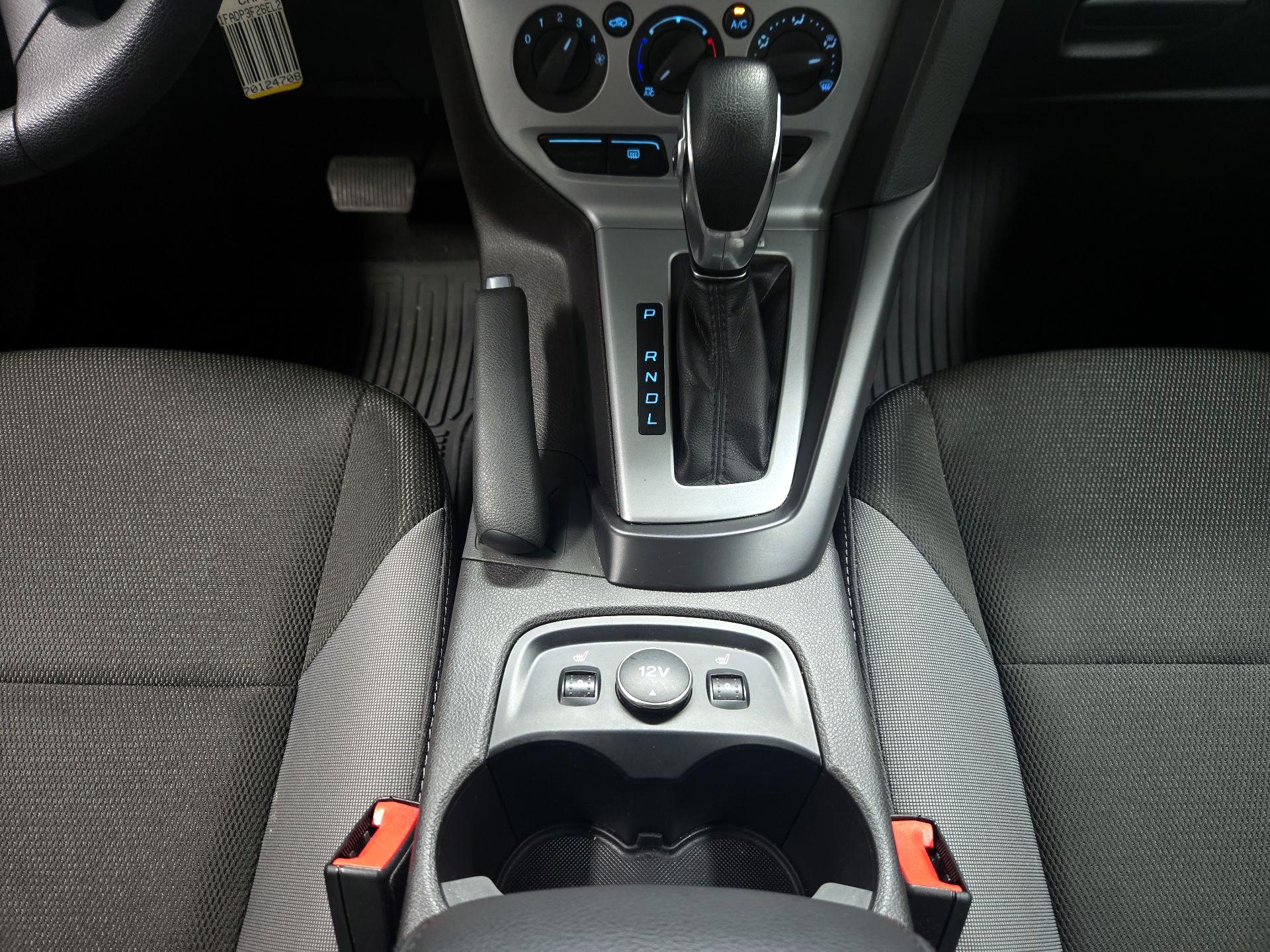 Thumbnail: 2014 Ford Focus - 16