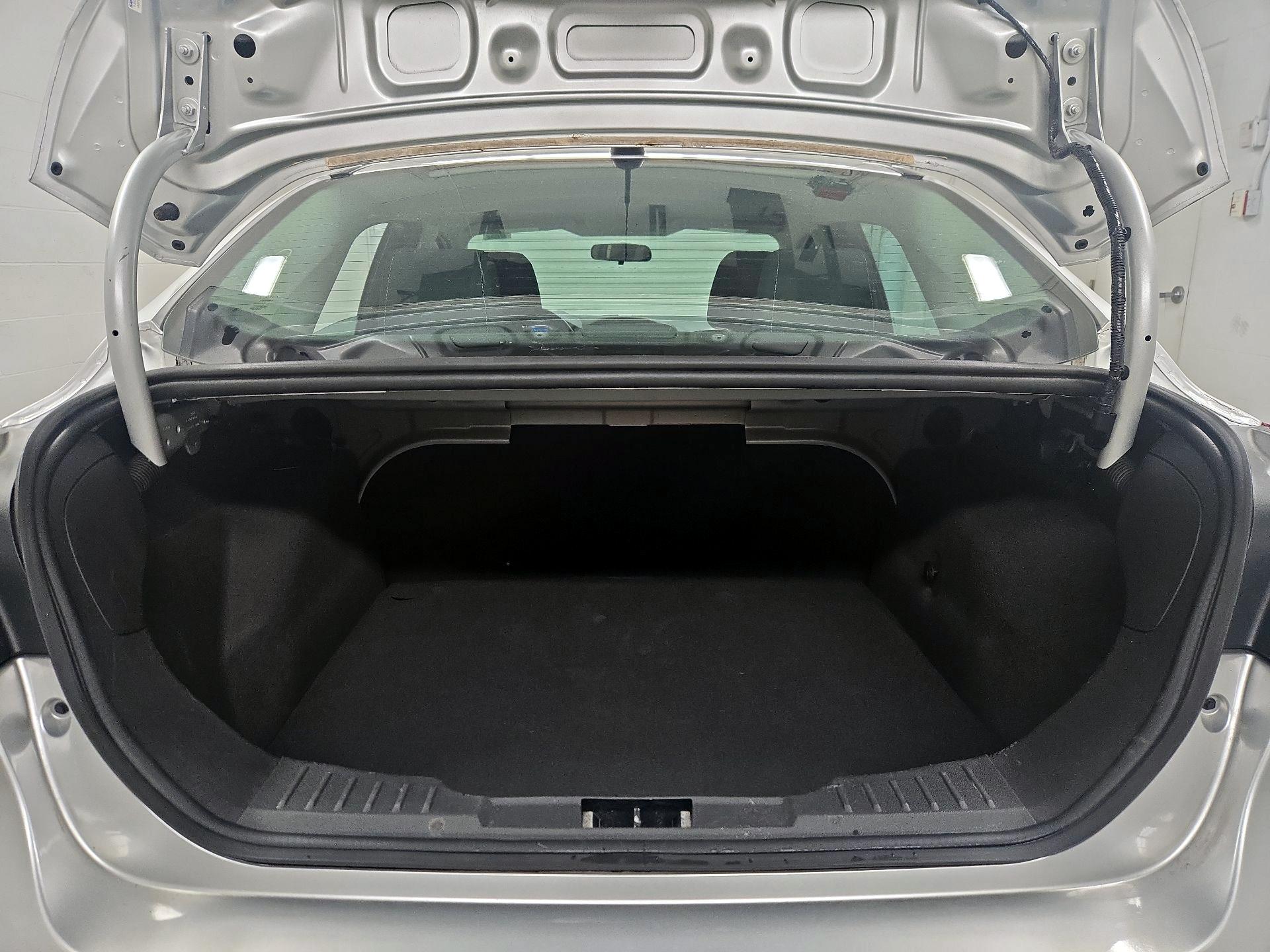 Thumbnail: 2014 Ford Focus - 19
