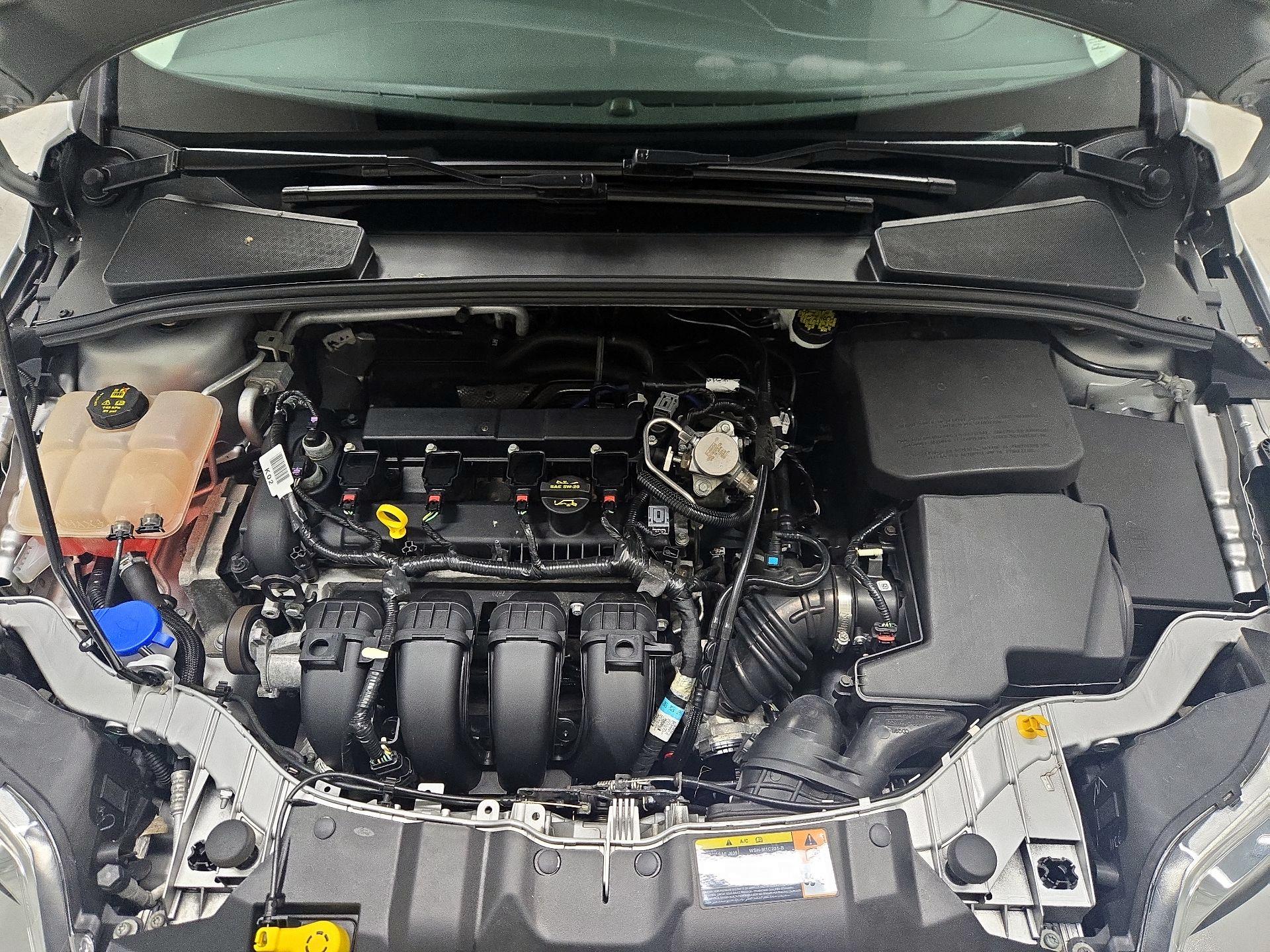 Thumbnail: 2014 Ford Focus - 20