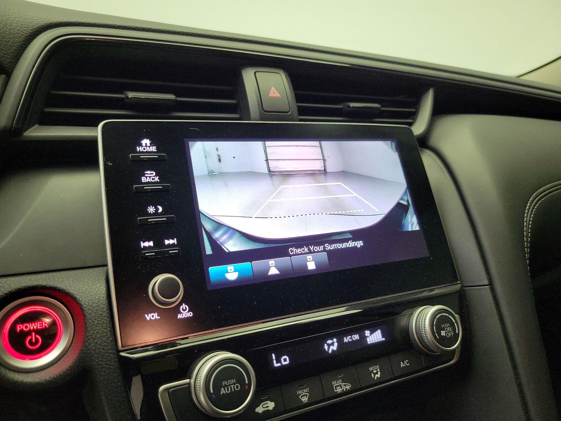Thumbnail: 2019 Honda Insight - 14
