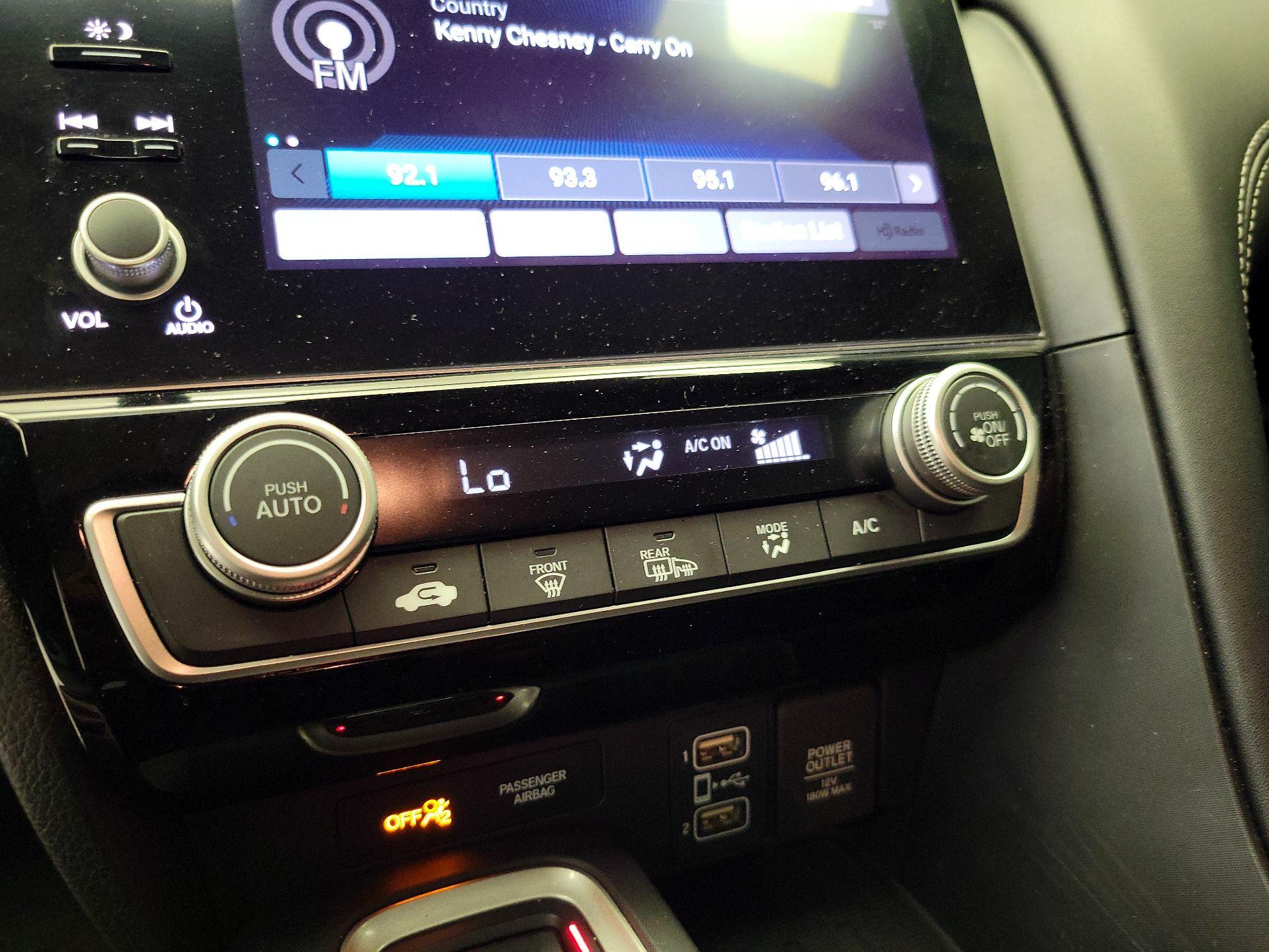 Thumbnail: 2019 Honda Insight - 16